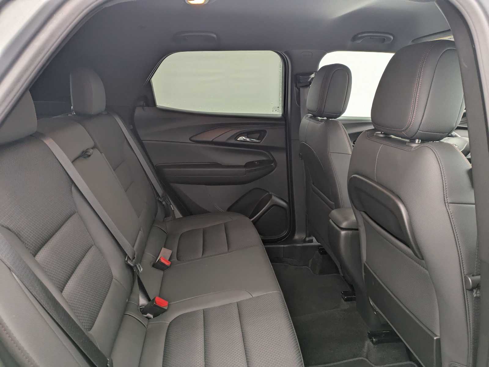 Thumbnail: 2023 Chevrolet TrailBlazer - 21