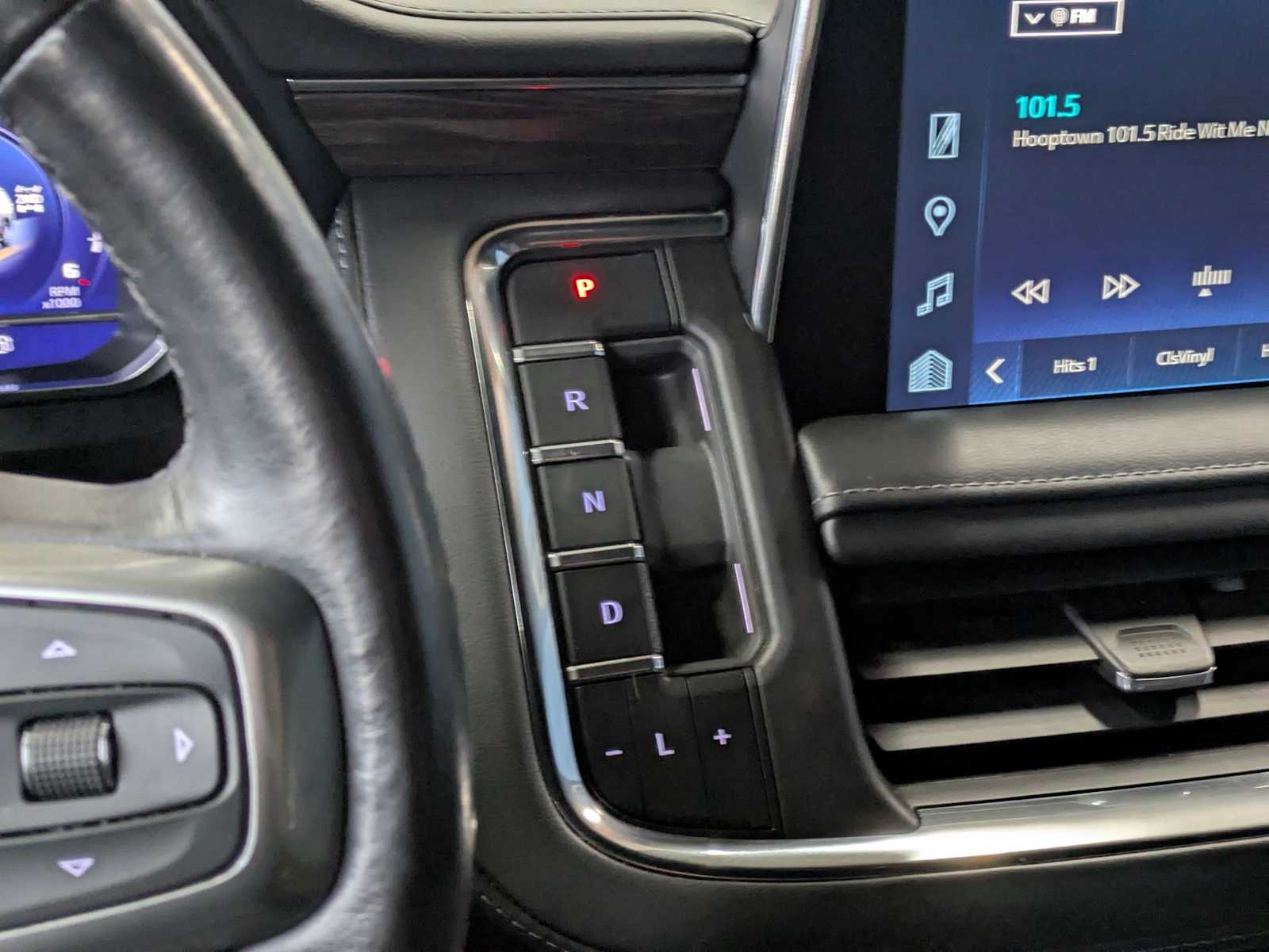 Thumbnail: 2022 Chevrolet Tahoe - 30