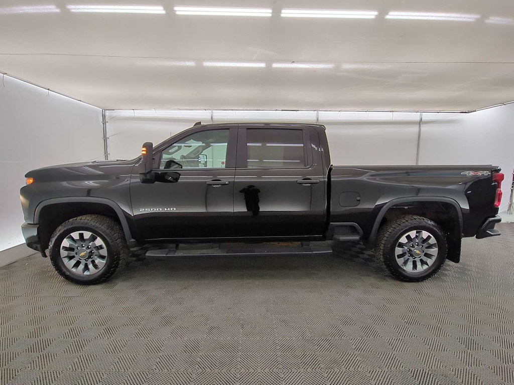 Used 2023 Chevrolet Silverado 2500 HD Custom Truck Crew Cab