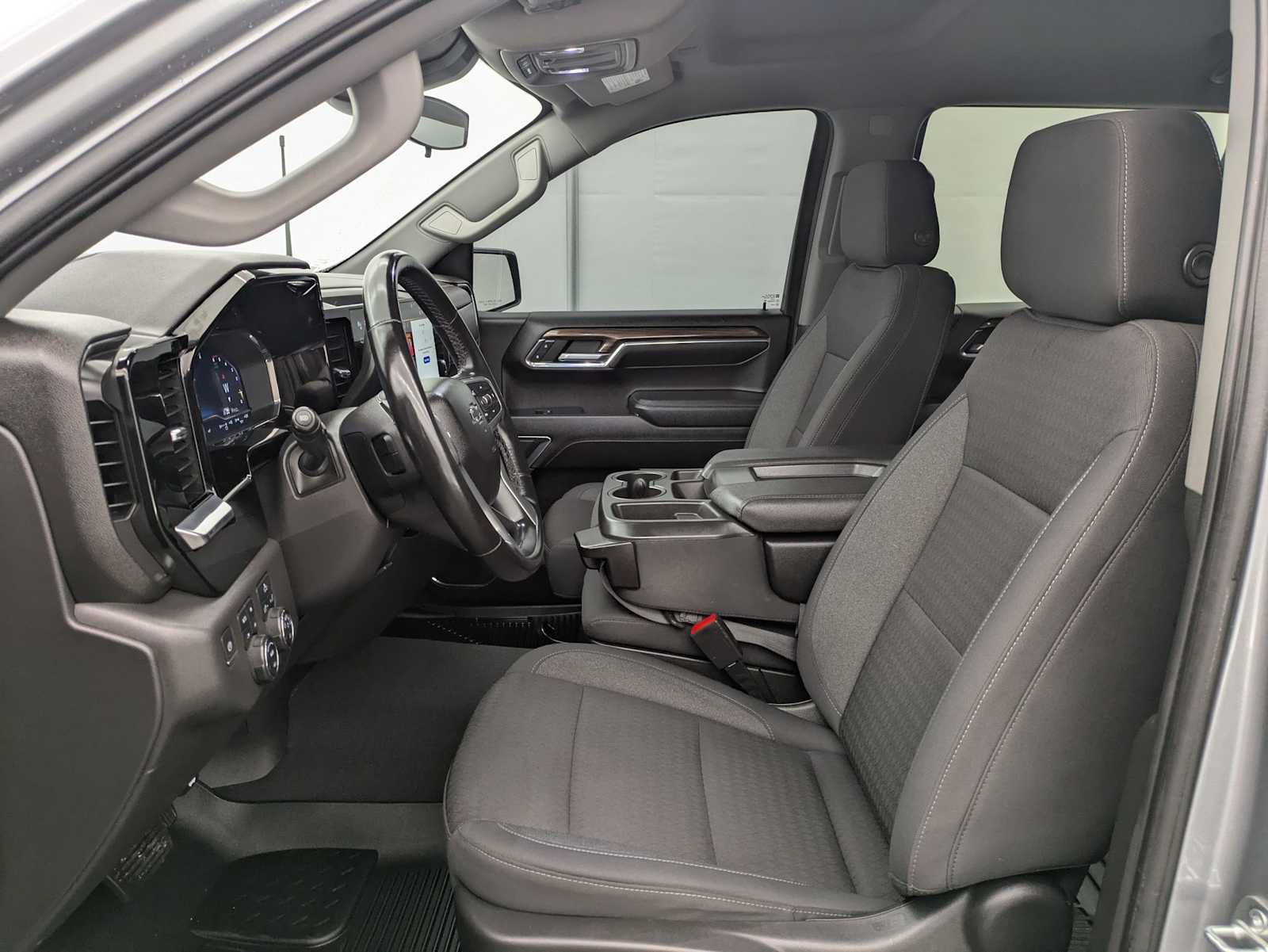 Thumbnail: 2023 Chevrolet Silverado 1500 - 18