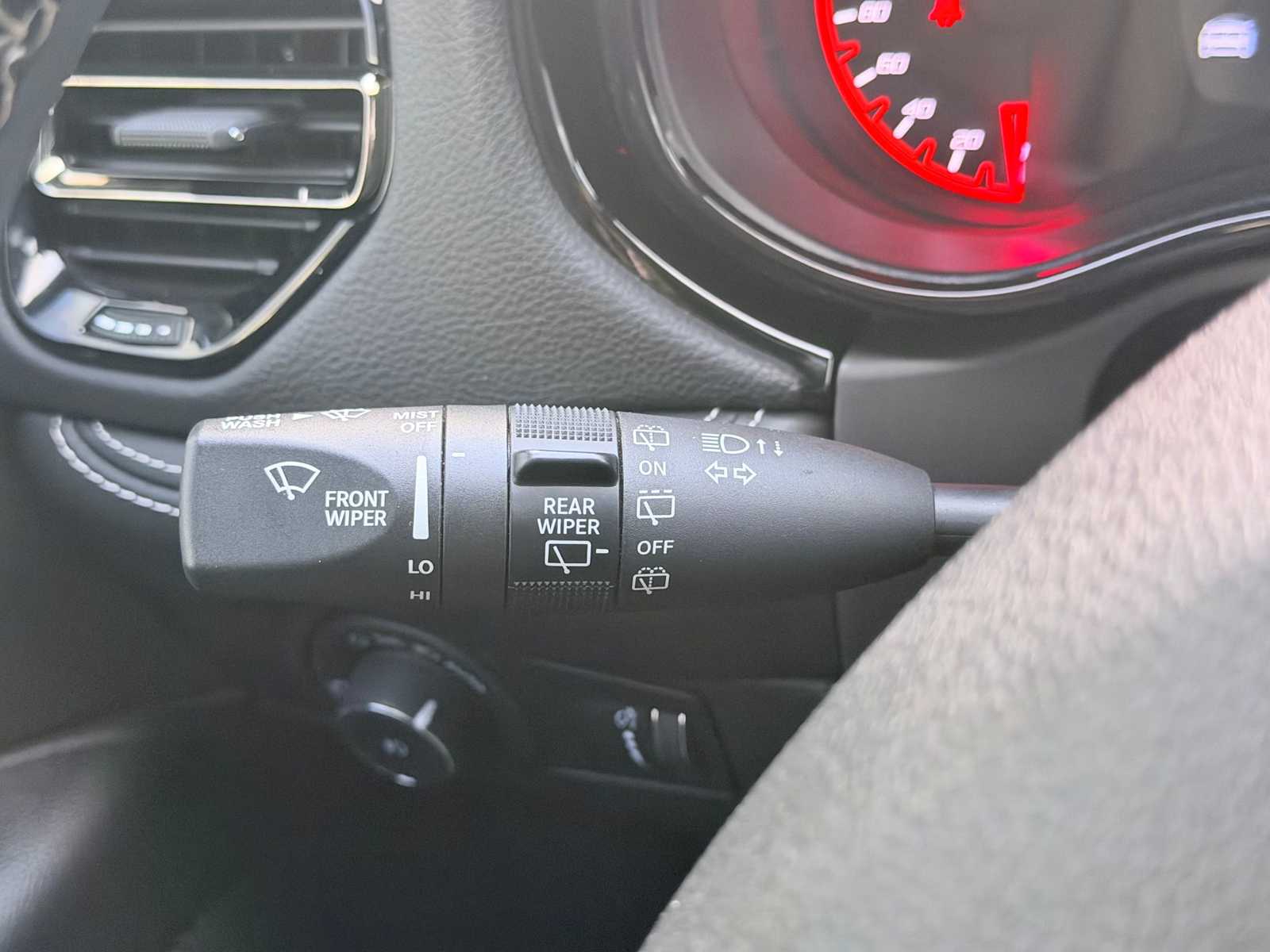 Thumbnail: 2022 Dodge Durango - 27