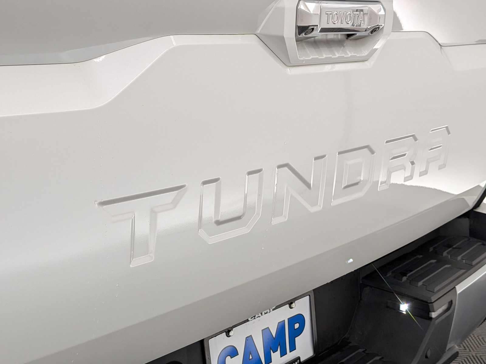 Thumbnail: 2022 Toyota Tundra - 12