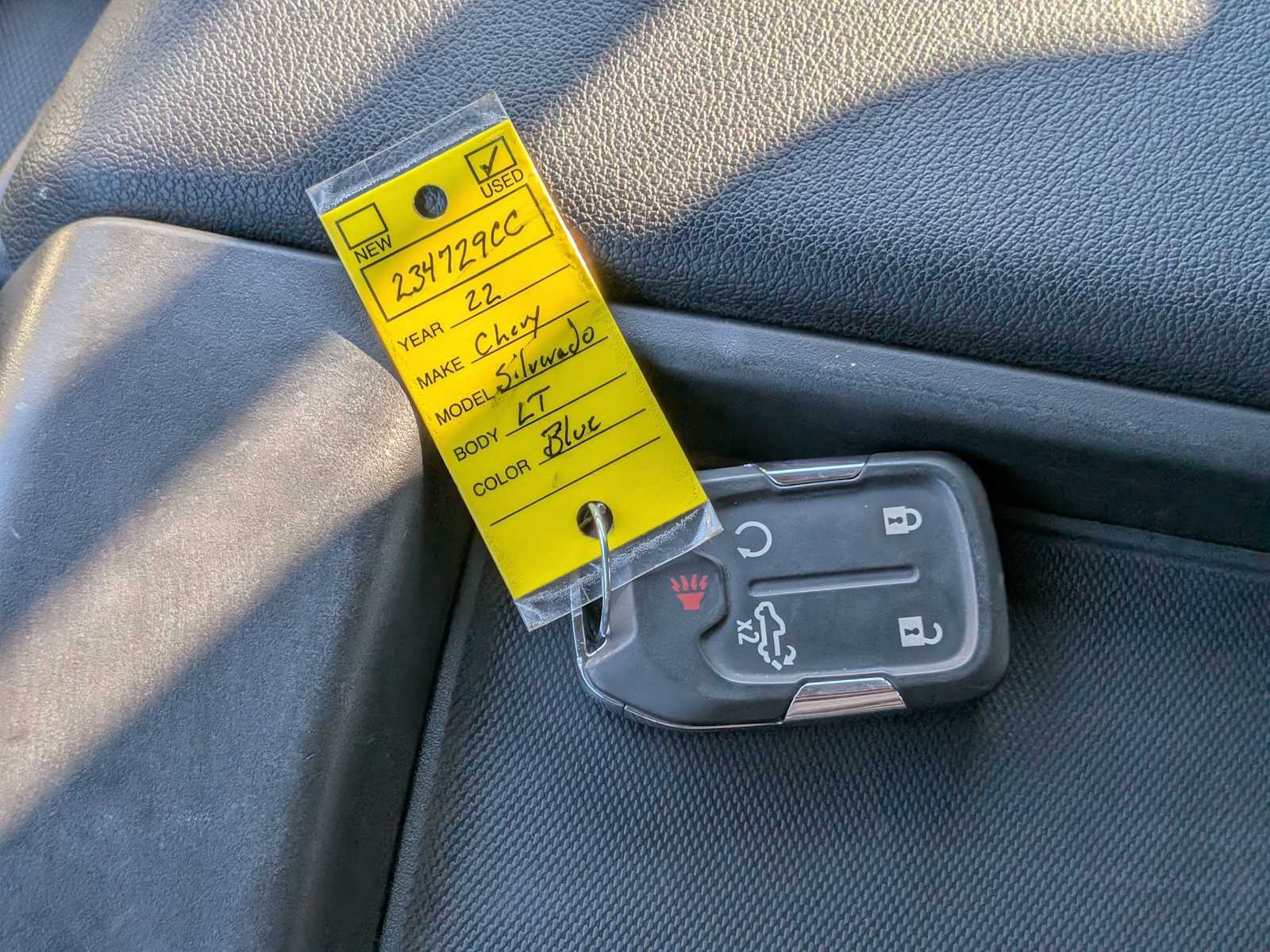 Thumbnail: 2022 Chevrolet Silverado 1500 - 34