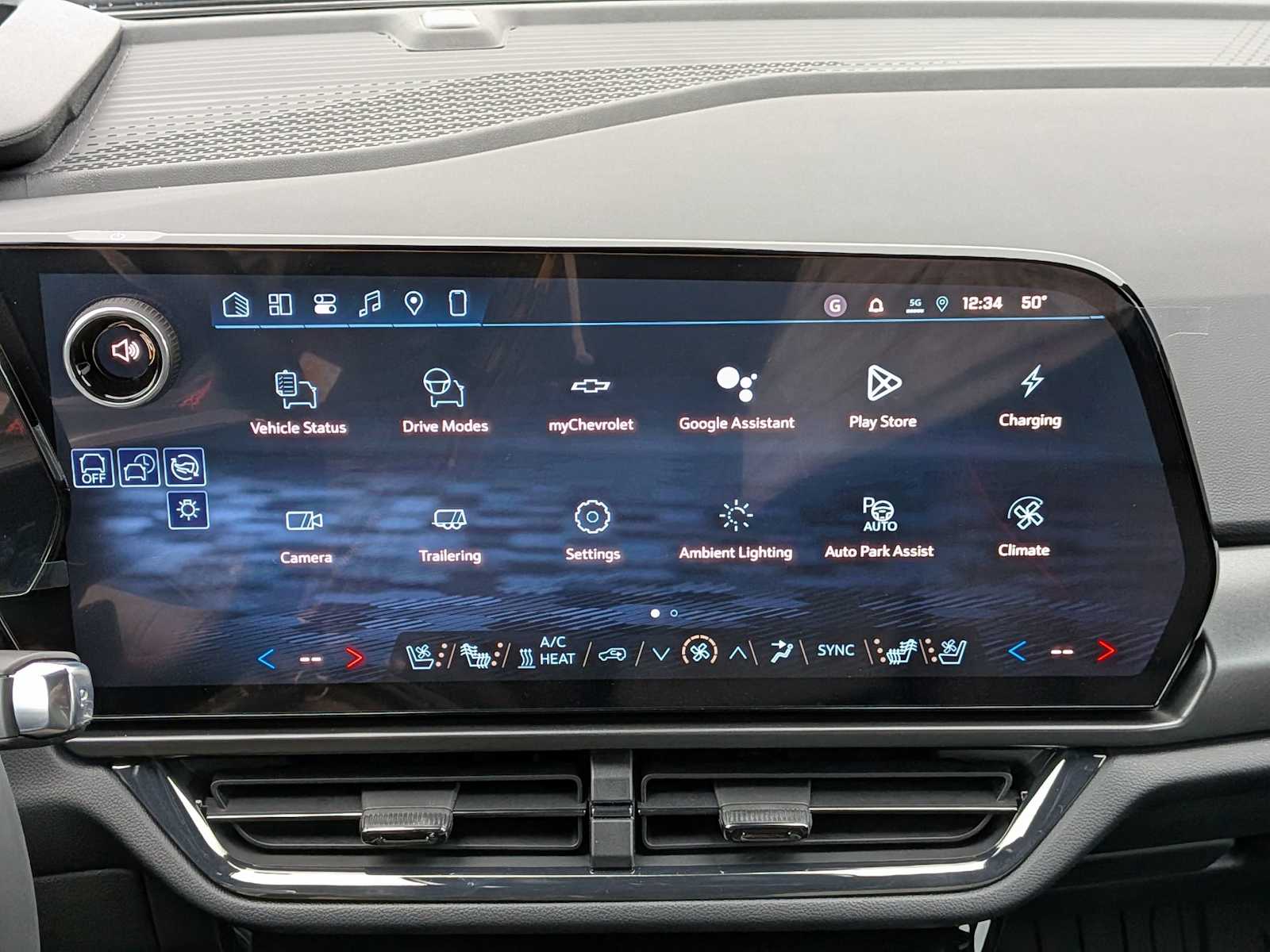 Thumbnail: 2026 Chevrolet Equinox - 28