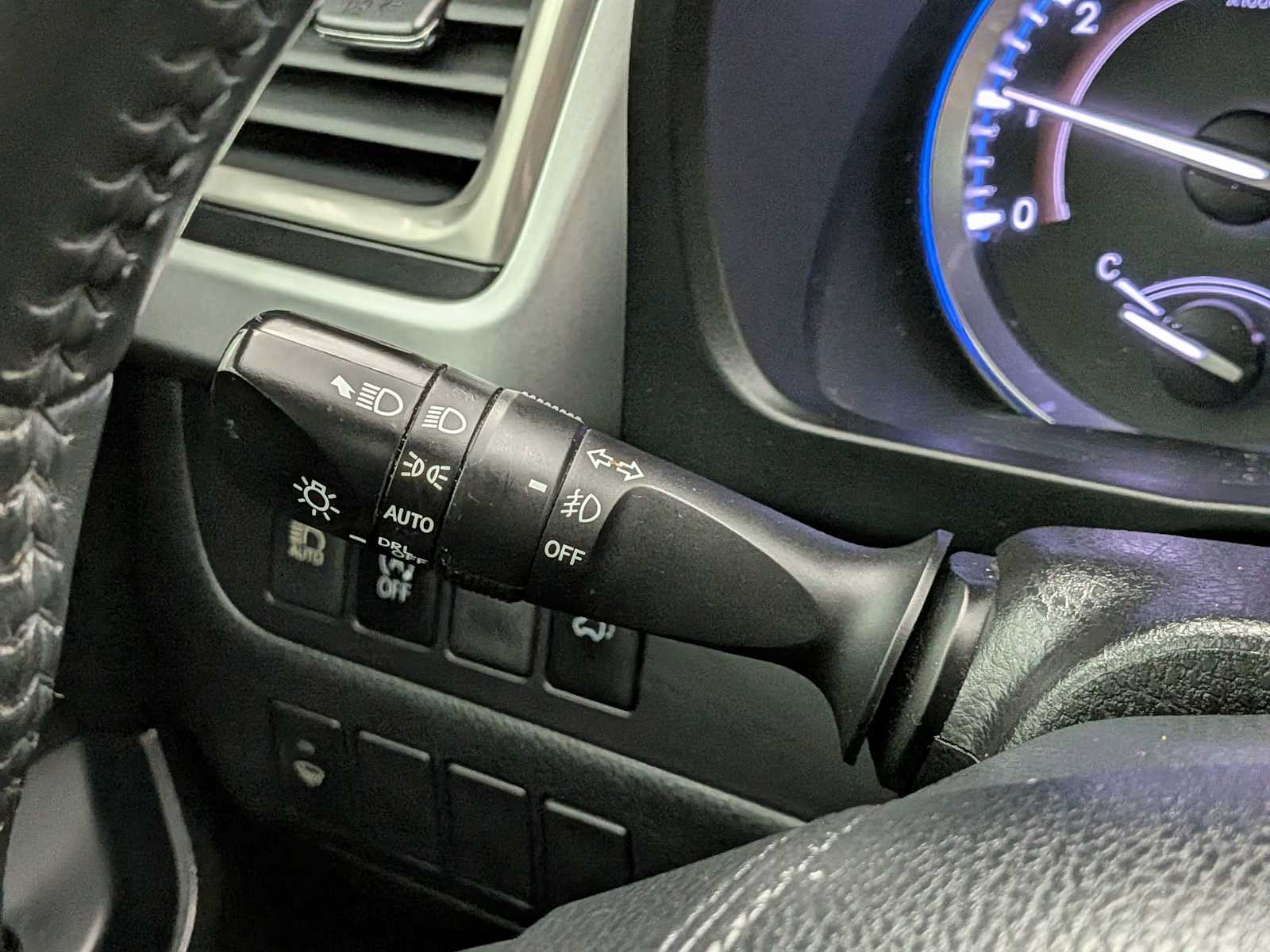 Thumbnail: 2019 Toyota Highlander - 26