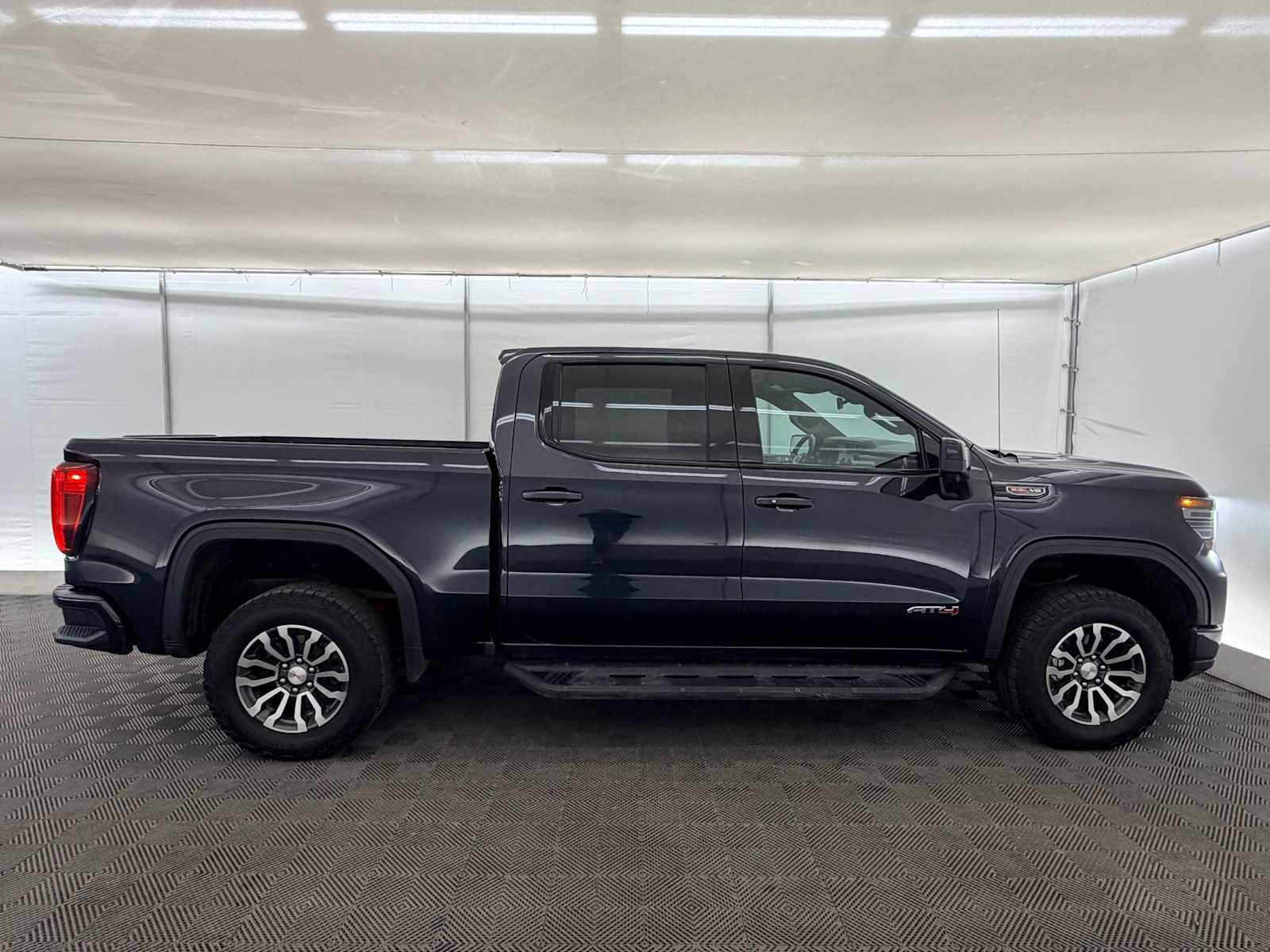 Thumbnail: 2023 GMC Sierra 1500 - 7