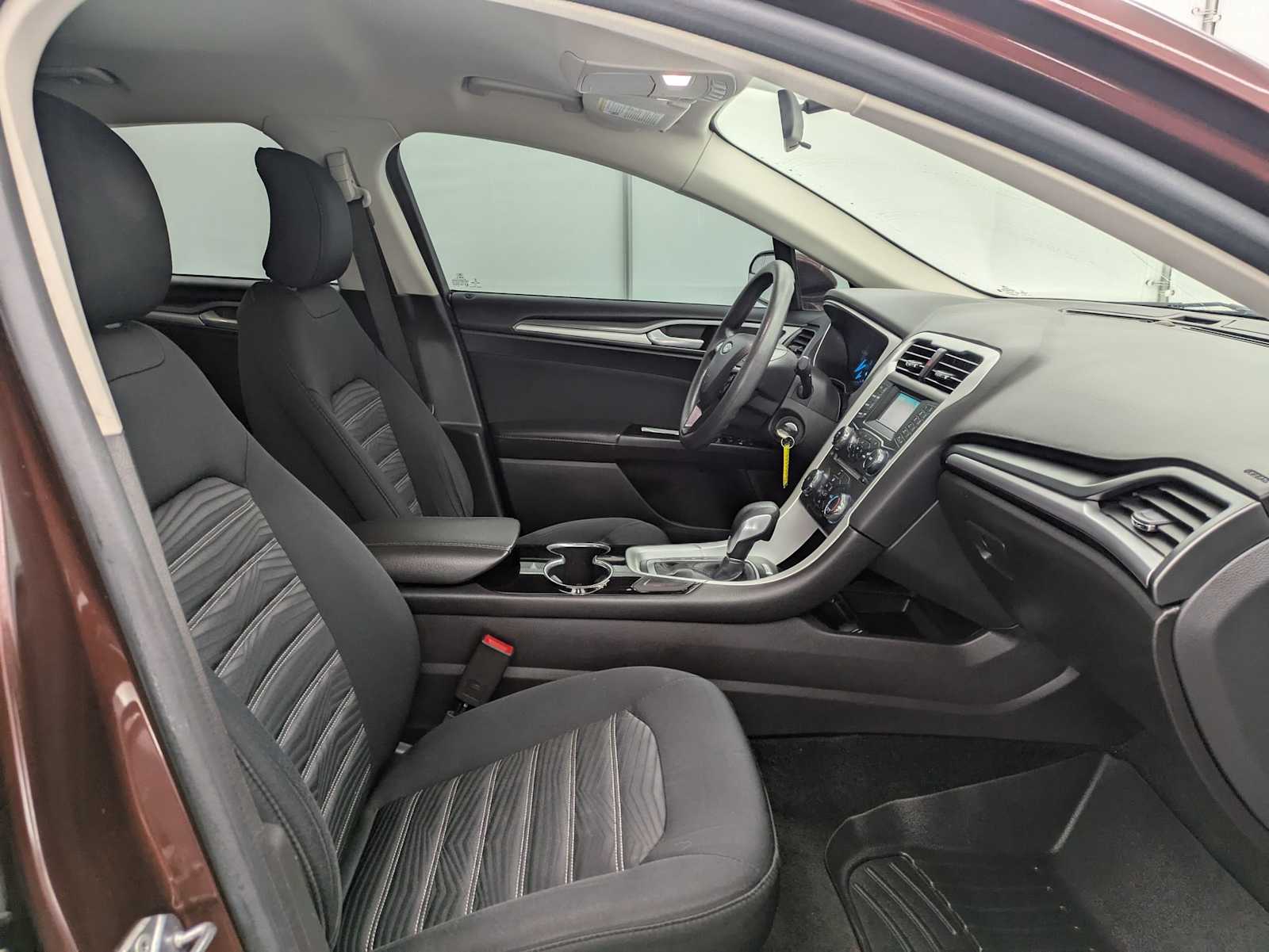 Thumbnail: 2016 Ford Fusion - 22