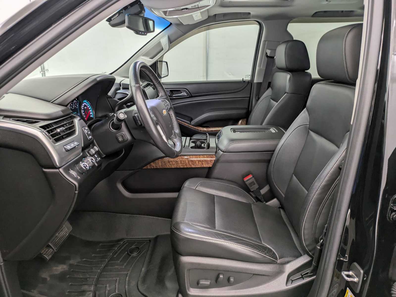 2016 Chevrolet Tahoe LTZ 18