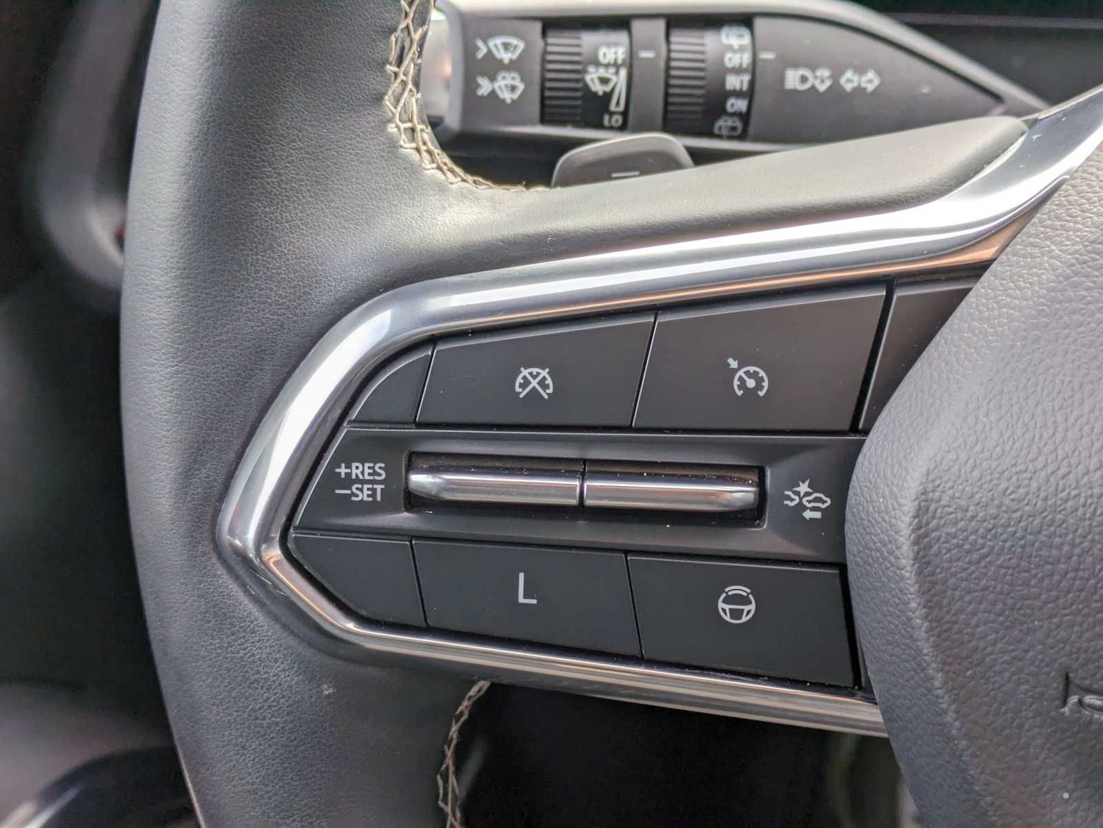 Thumbnail: 2024 Chevrolet Traverse - 25