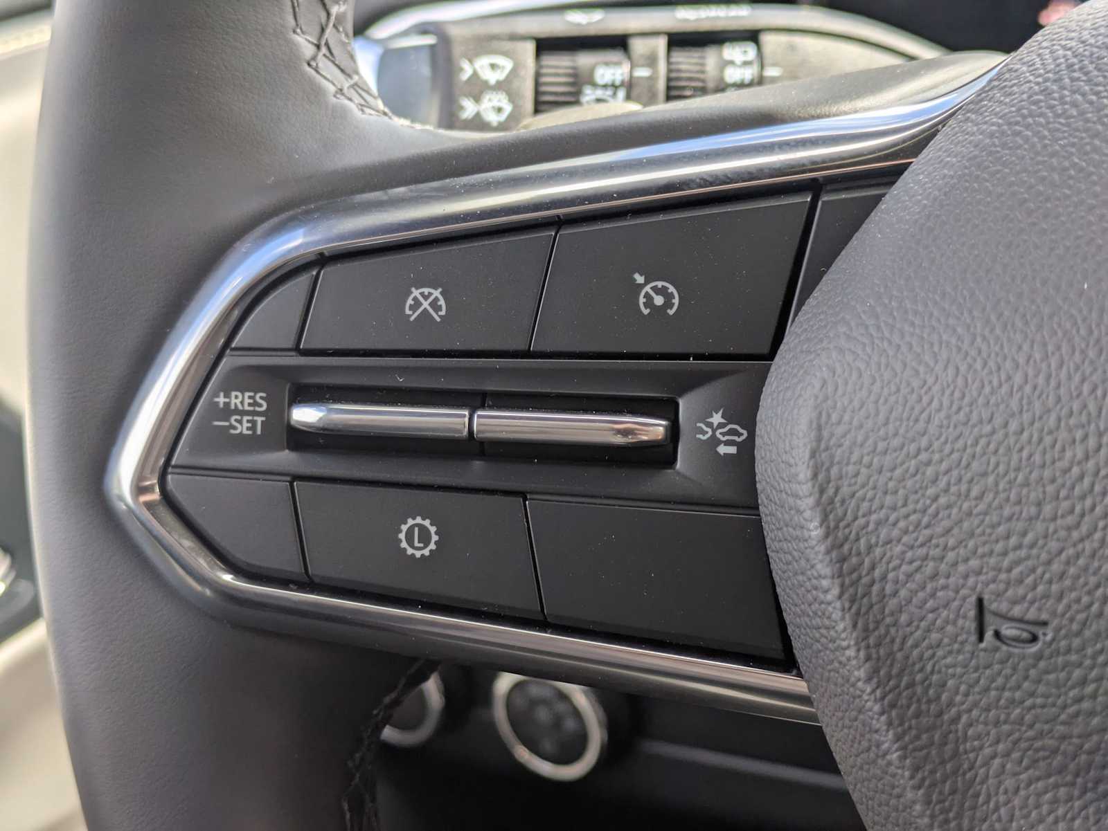 Thumbnail: 2025 Chevrolet Suburban - 26