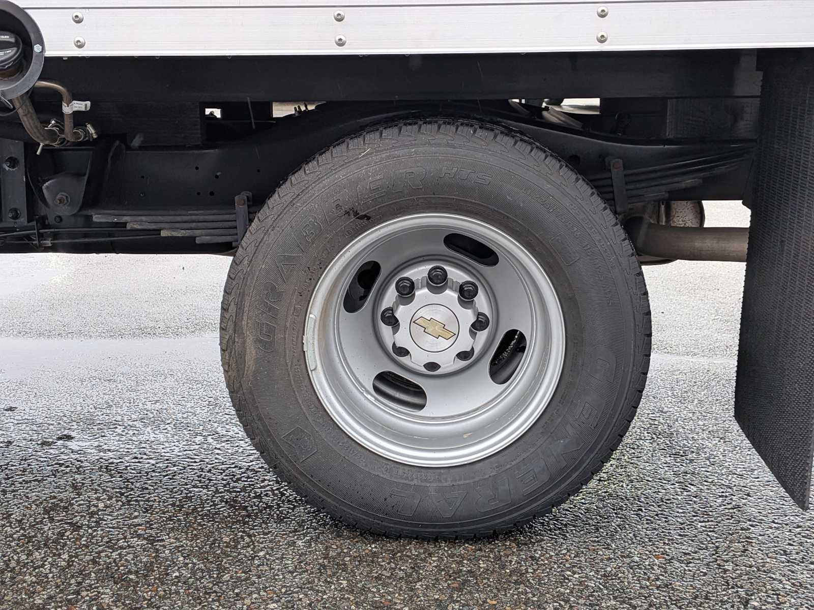 Thumbnail: 2024 Chevrolet Express - 11