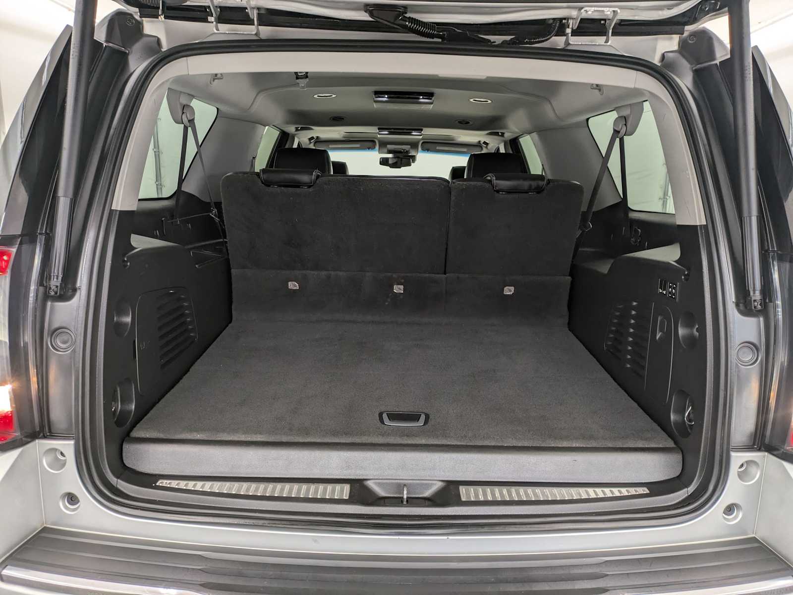 2015 GMC Yukon XL Denali 34