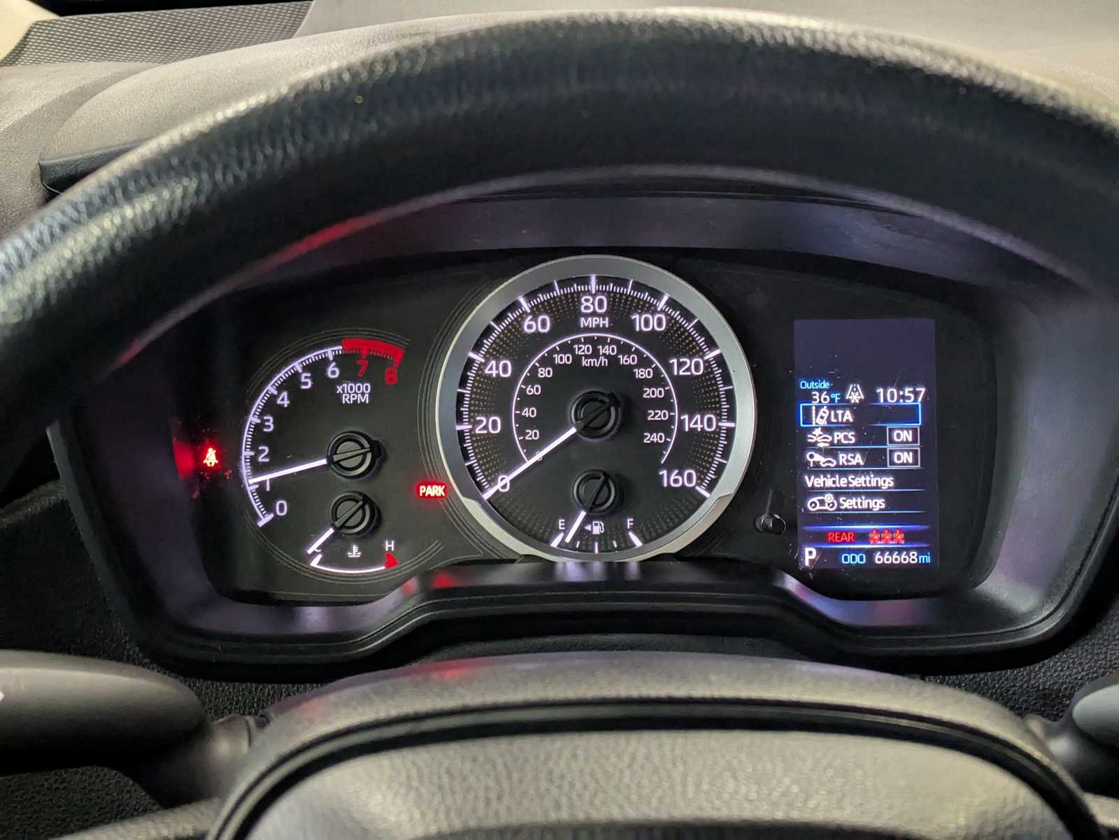 Thumbnail: 2022 Toyota Corolla - 32