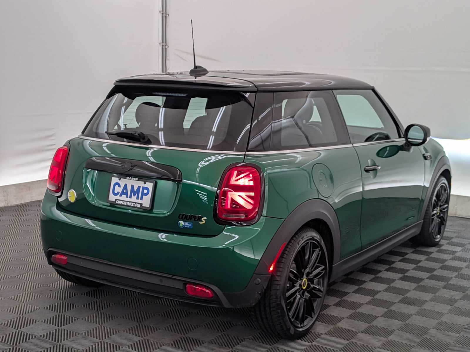 Thumbnail: 2022 MINI Cooper Hardtop - 6