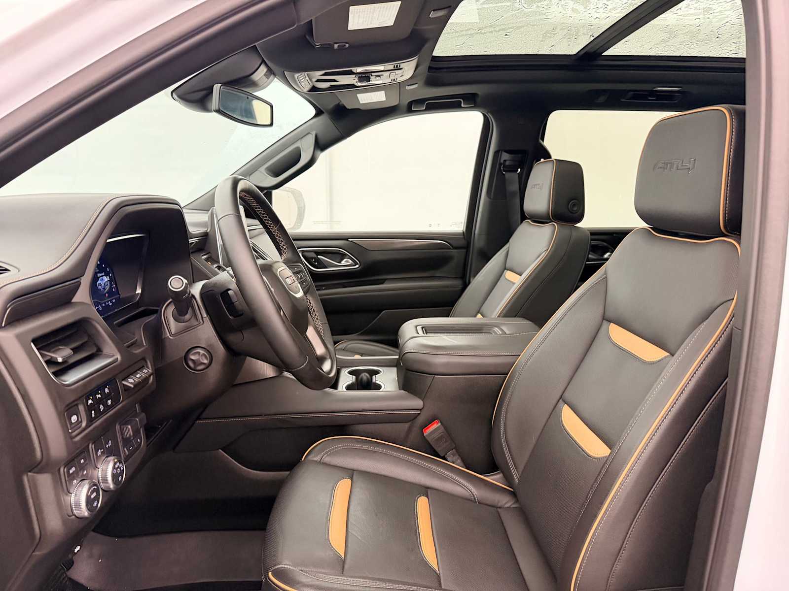 Thumbnail: 2024 GMC Yukon - 19