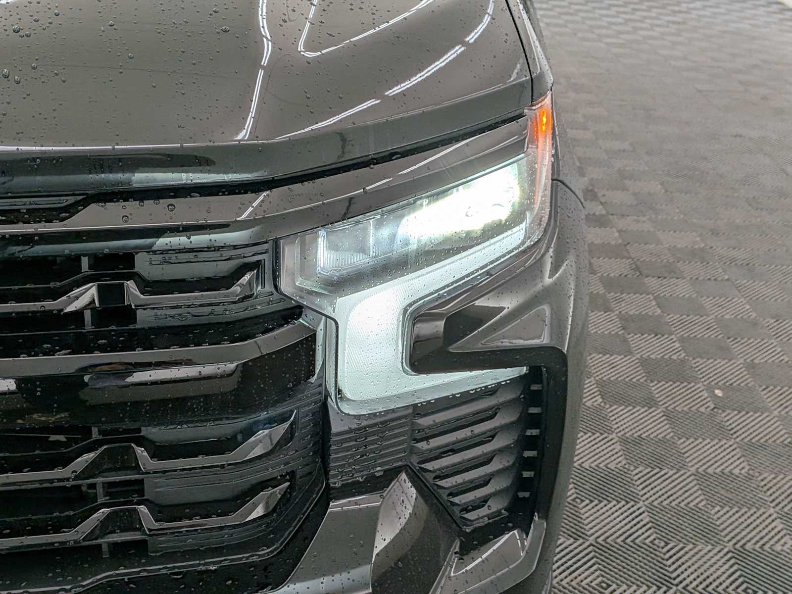 Thumbnail: 2026 Chevrolet Silverado 1500 - 10