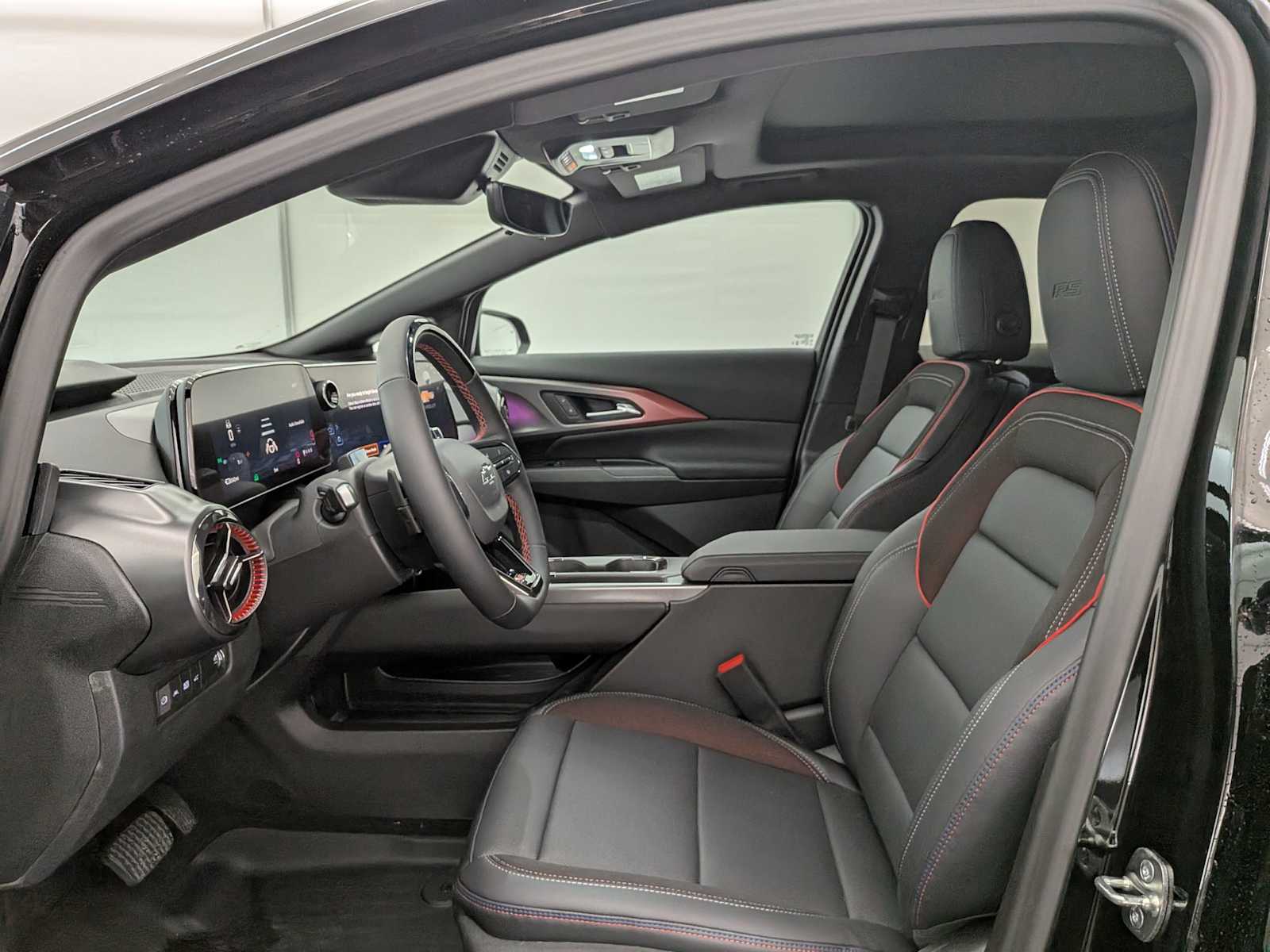 Thumbnail: 2026 Chevrolet Equinox - 17