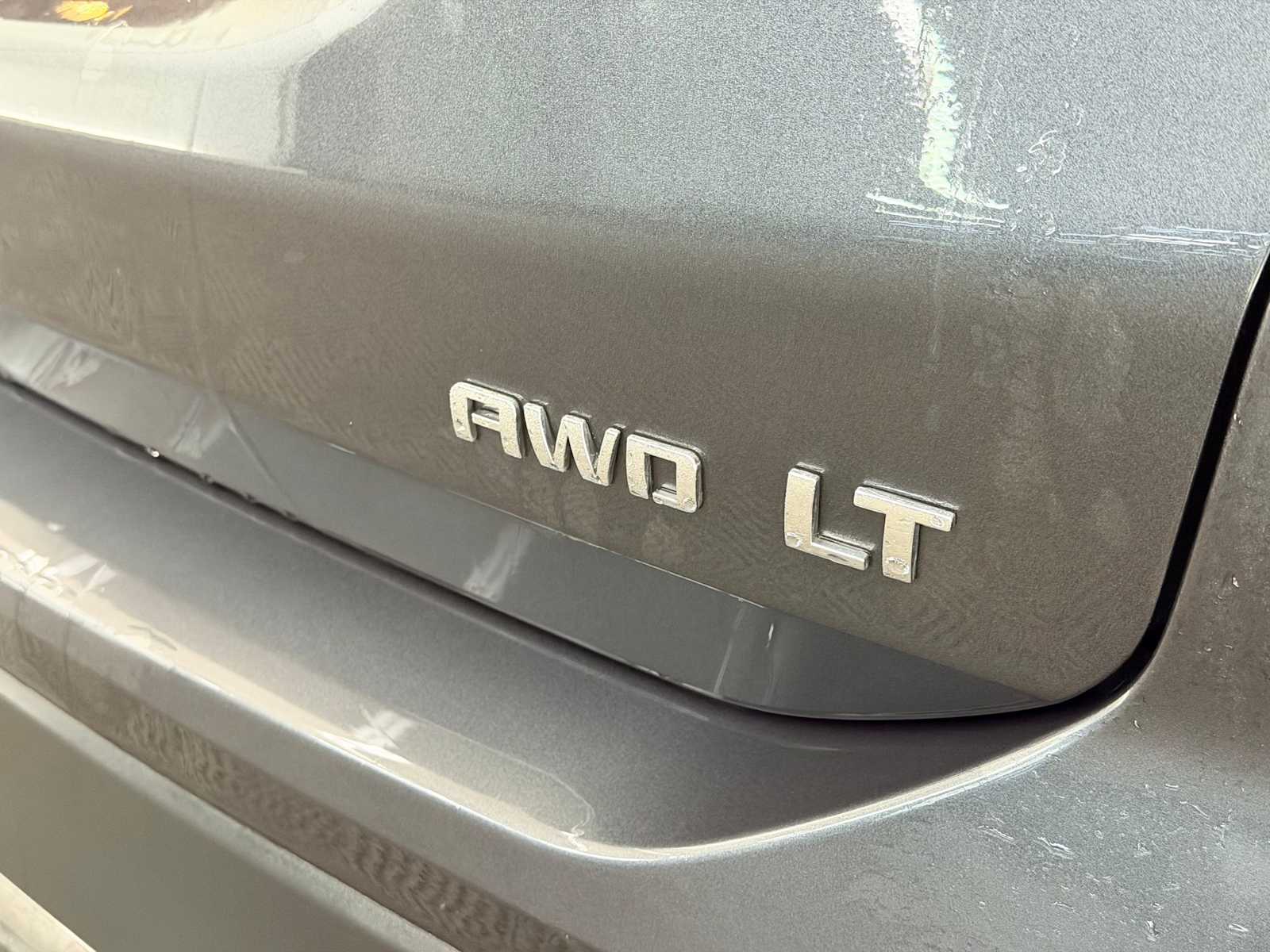 Thumbnail: 2023 Chevrolet Equinox - 12