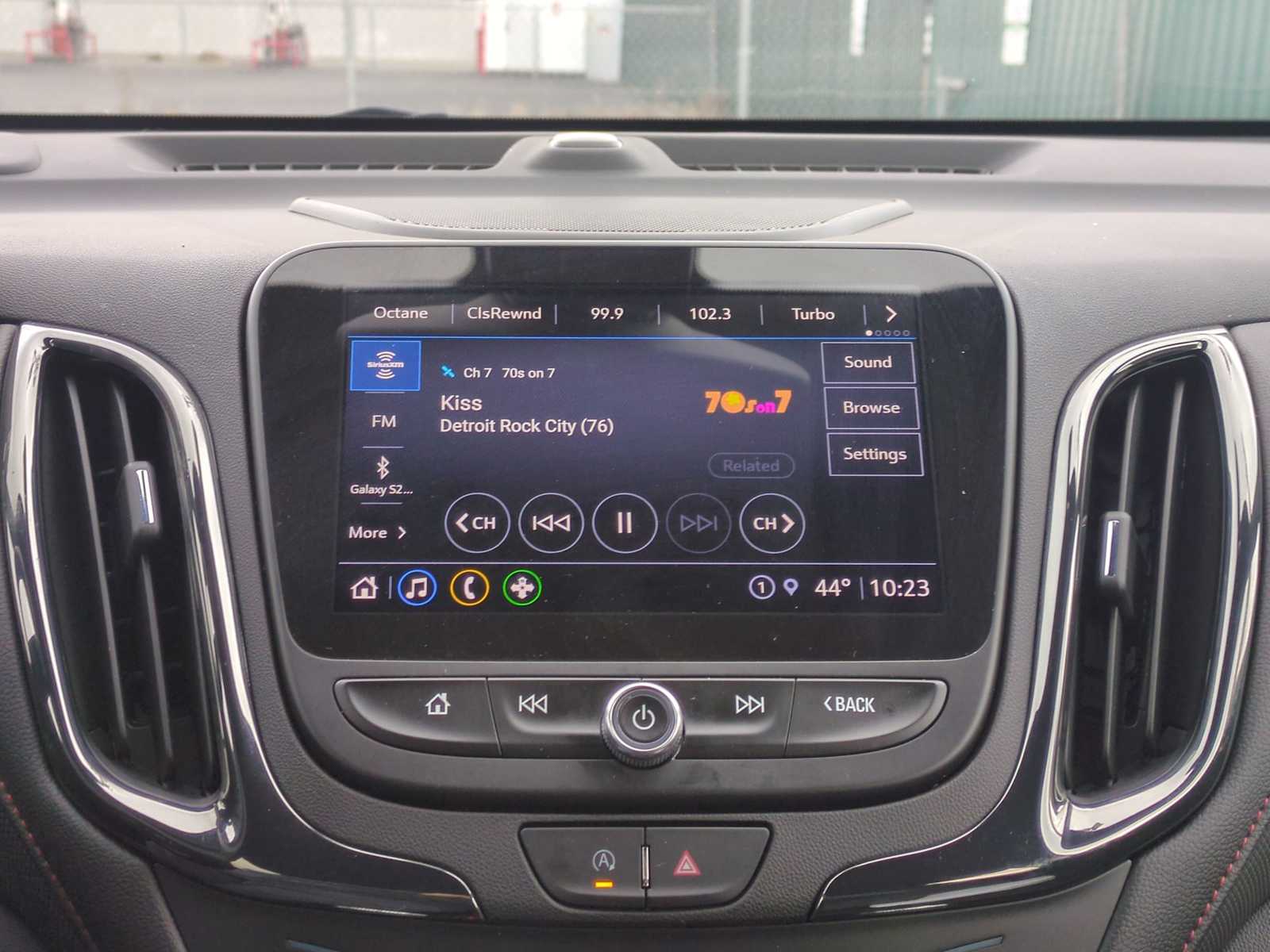 Thumbnail: 2024 Chevrolet Equinox - 27