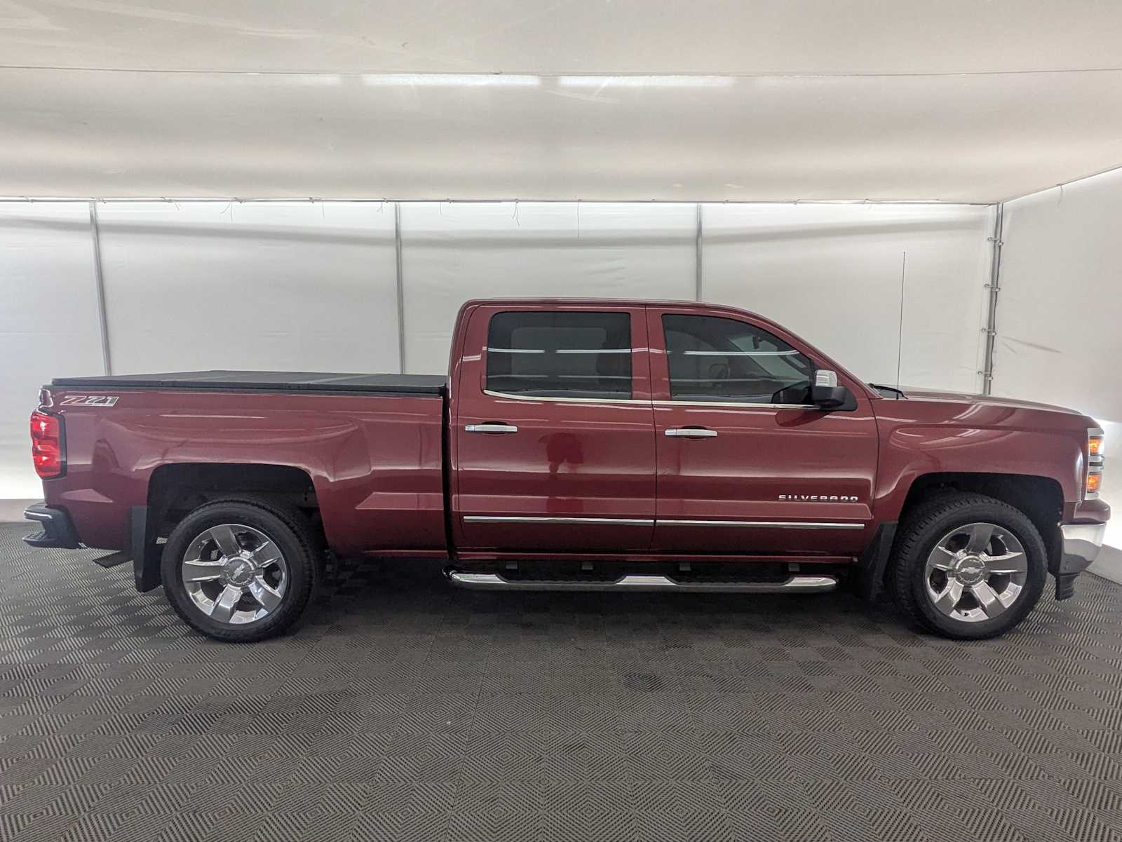 Thumbnail: 2015 Chevrolet Silverado 1500 - 7