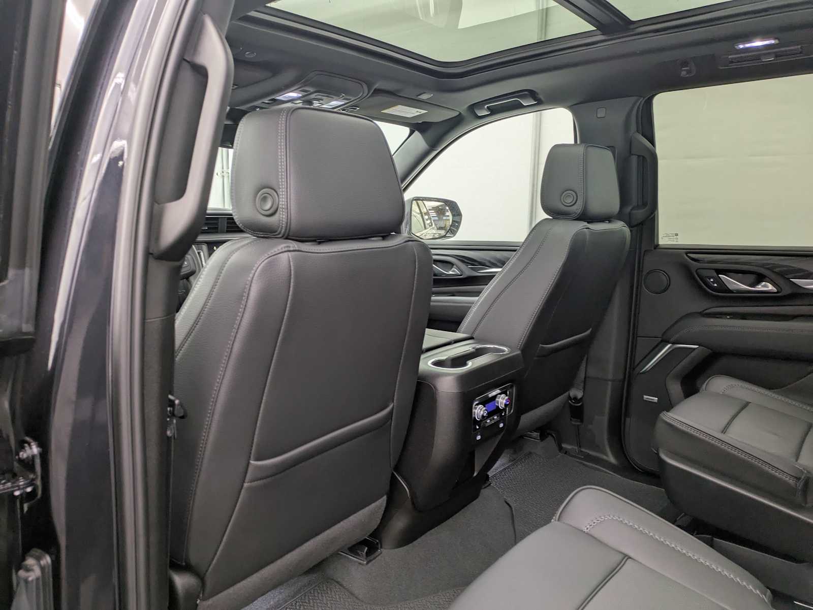 Thumbnail: 2024 GMC Yukon - 20