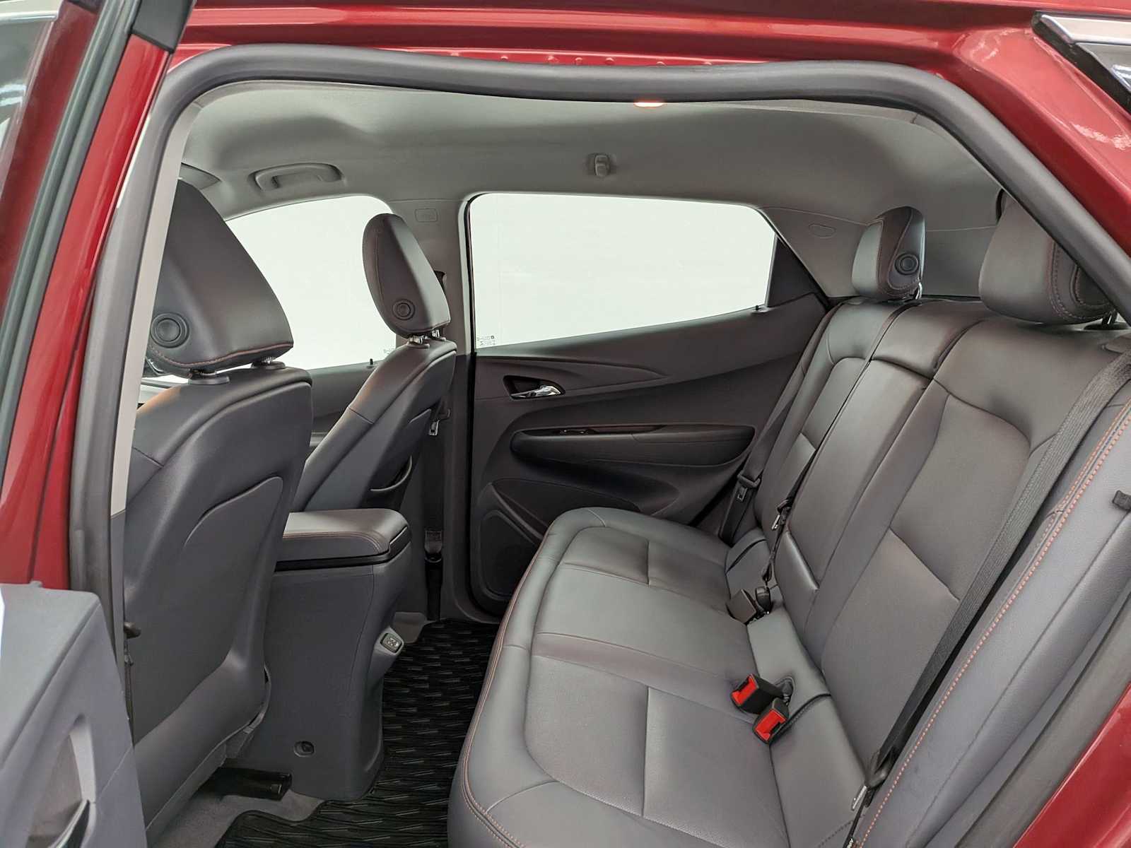 Thumbnail: 2021 Chevrolet Bolt EV - 19