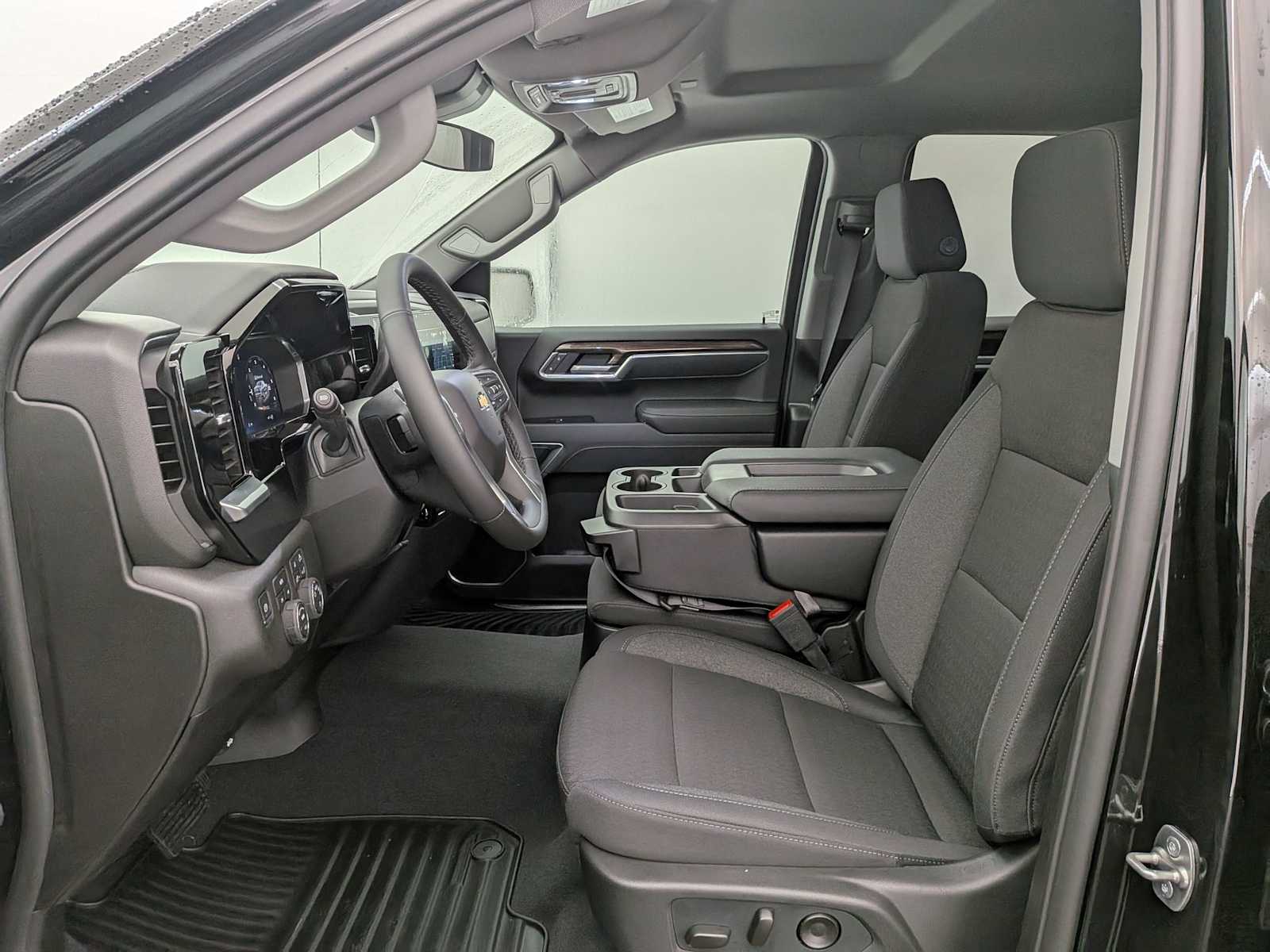 Thumbnail: 2026 Chevrolet Silverado 1500 - 19