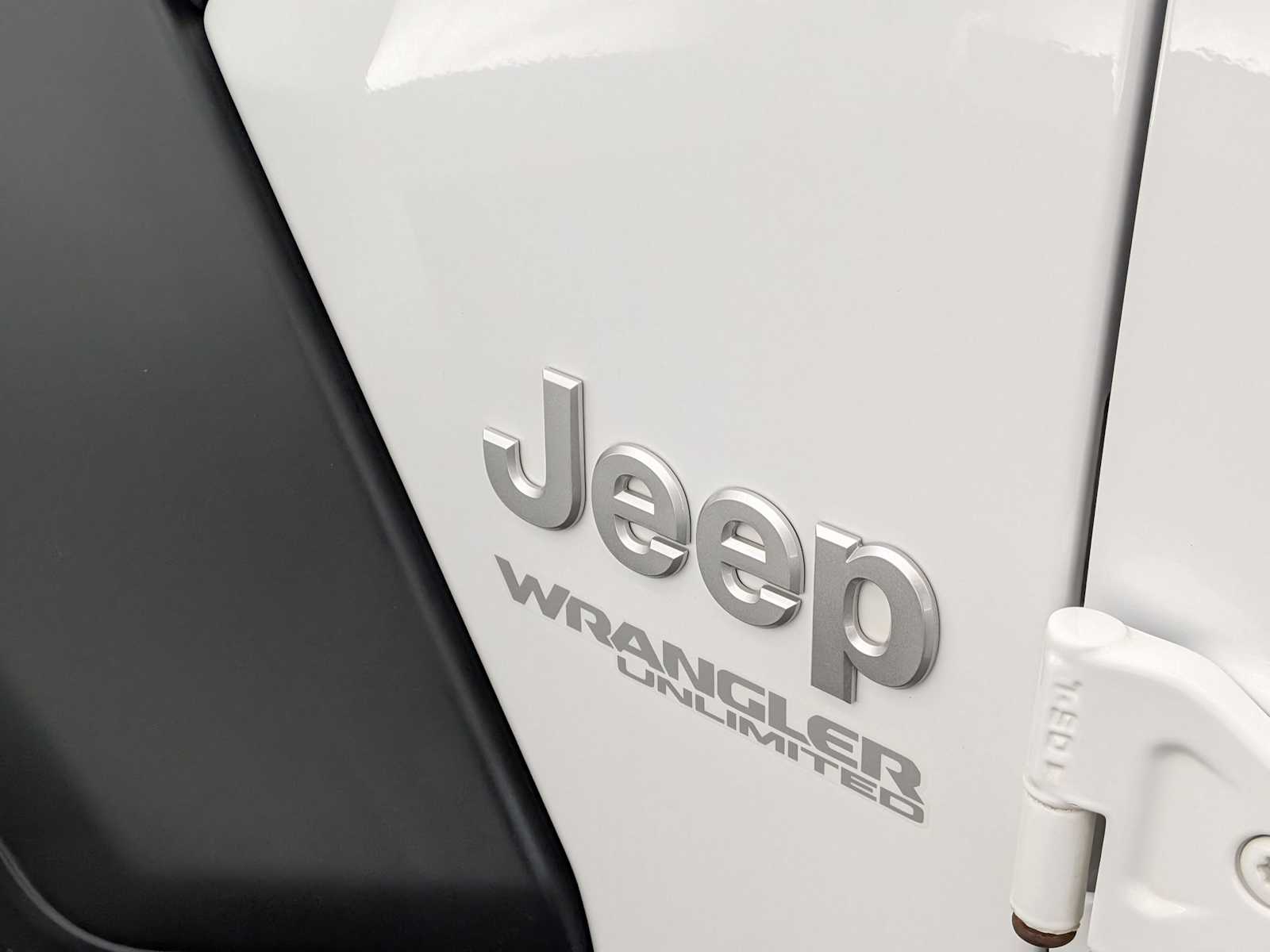 Thumbnail: 2021 Jeep Wrangler - 12