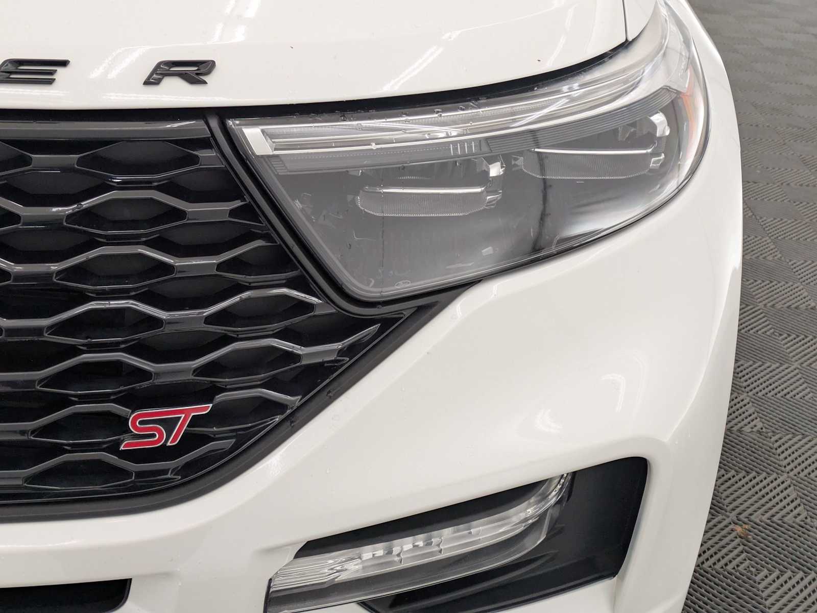 Thumbnail: 2020 Ford Explorer - 10