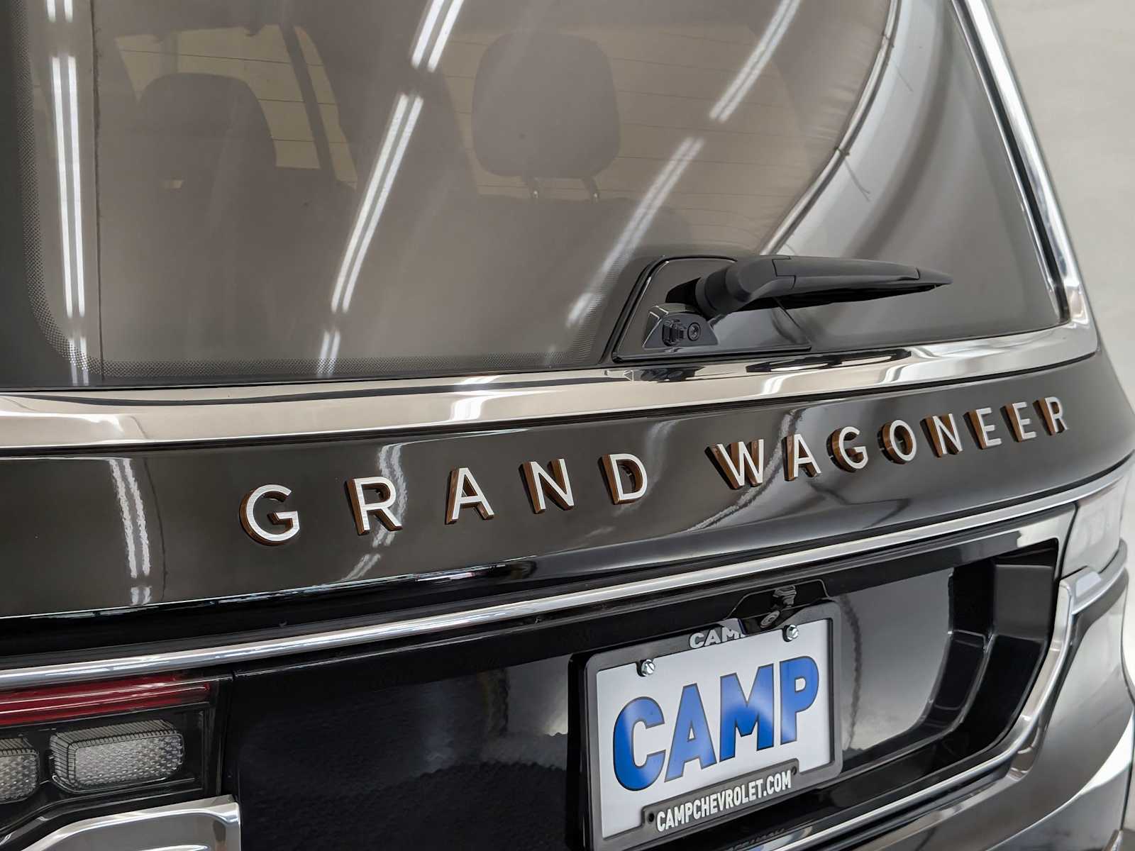Thumbnail: 2023 Jeep Grand Wagoneer - 12