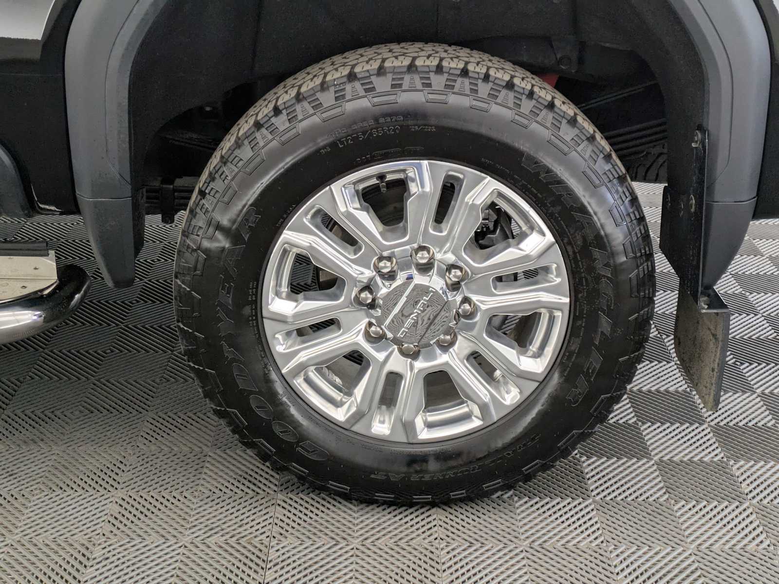 Thumbnail: 2020 GMC Sierra 3500 - 15