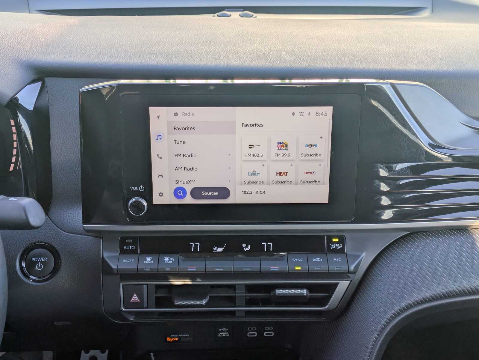 Thumbnail: 2025 Toyota Camry - 28