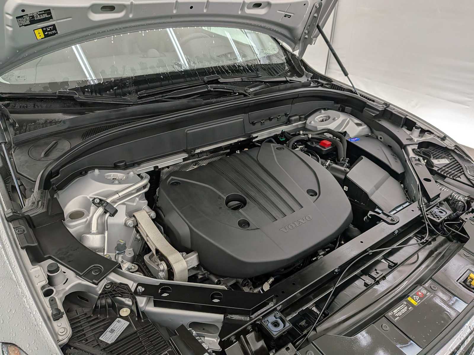 Thumbnail: 2022 Volvo XC60 - 15