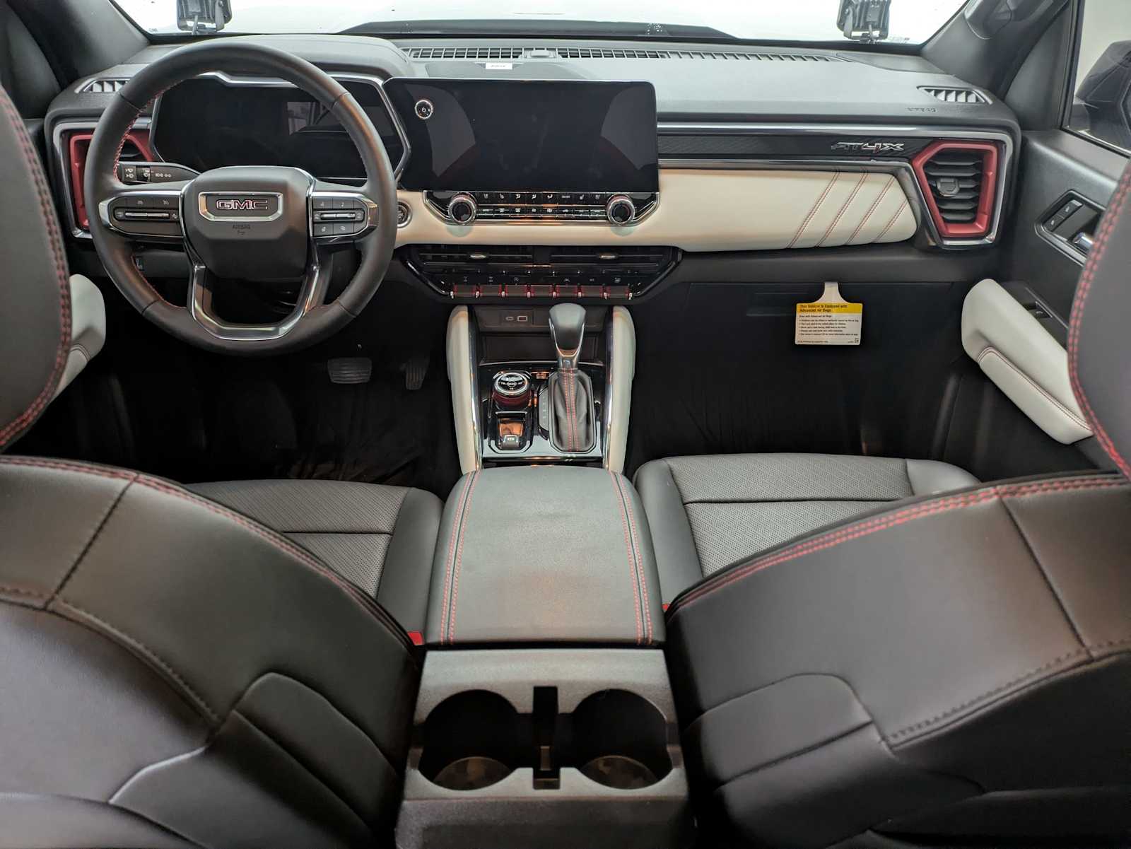 Thumbnail: 2024 GMC Canyon - 16