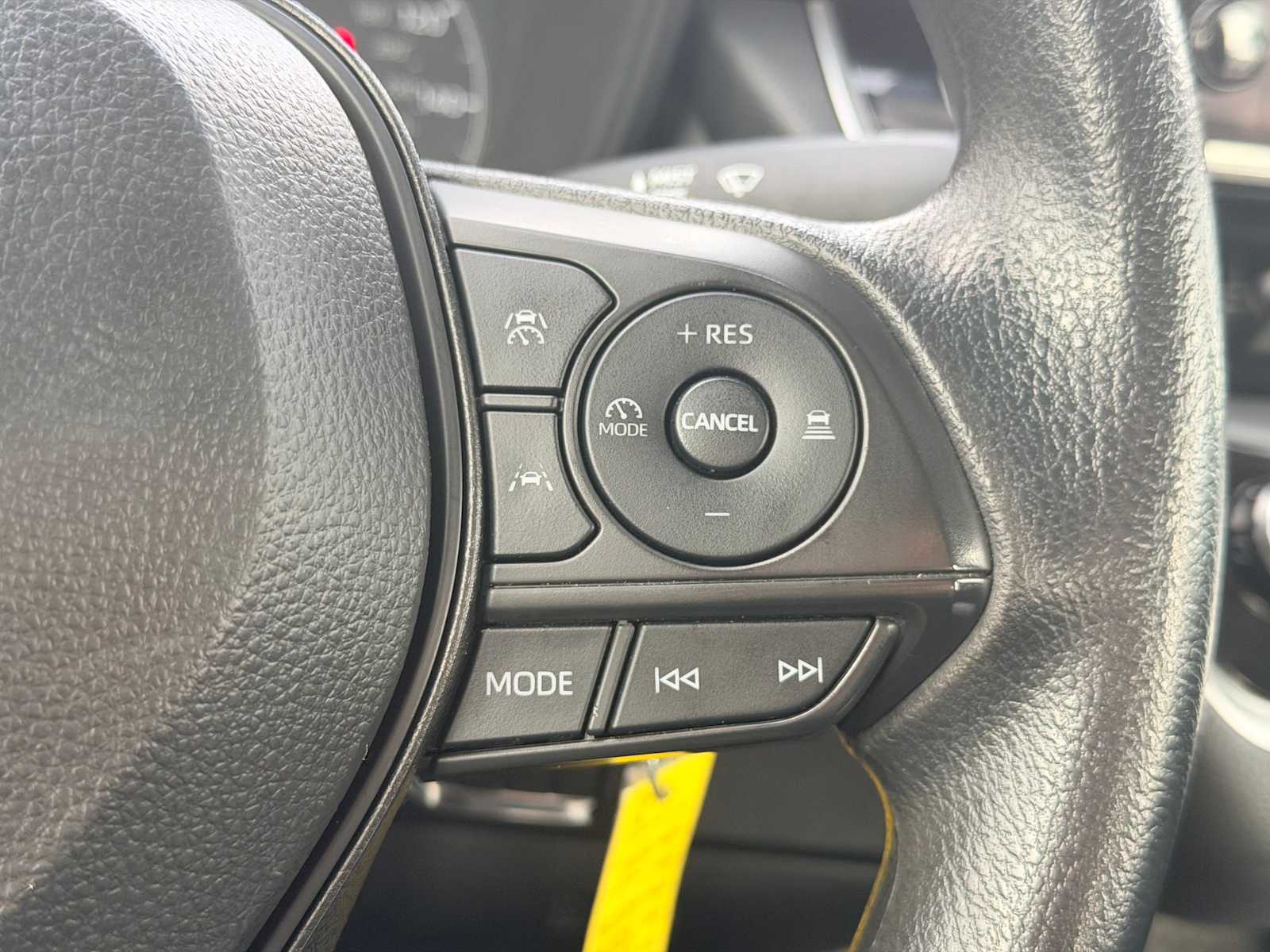 Thumbnail: 2024 Toyota Corolla - 25