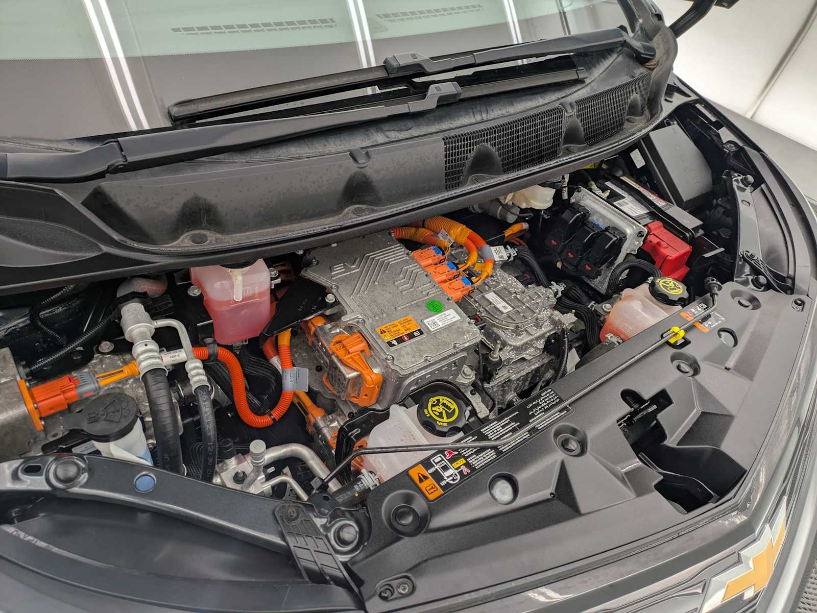 Thumbnail: 2020 Chevrolet Bolt EV - 14