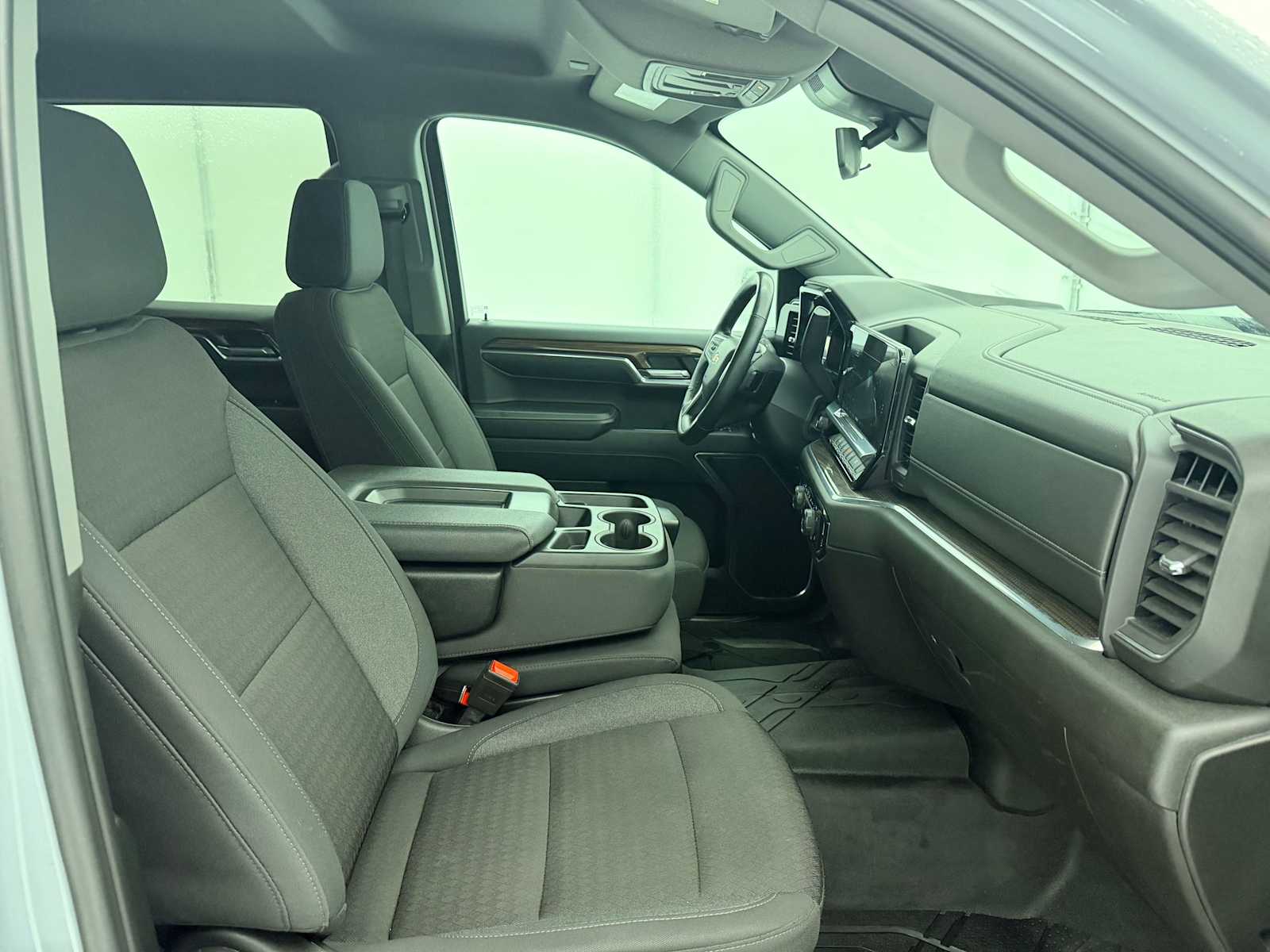 Thumbnail: 2024 Chevrolet Silverado 1500 - 24