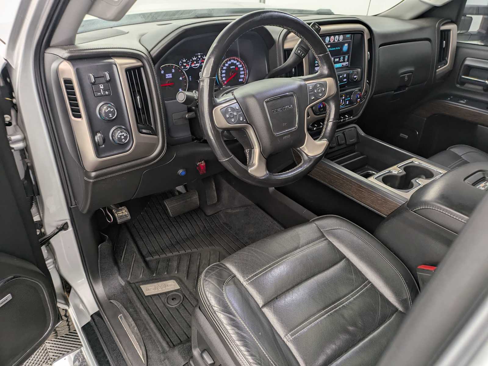 Thumbnail: 2019 GMC Sierra 2500 - 2
