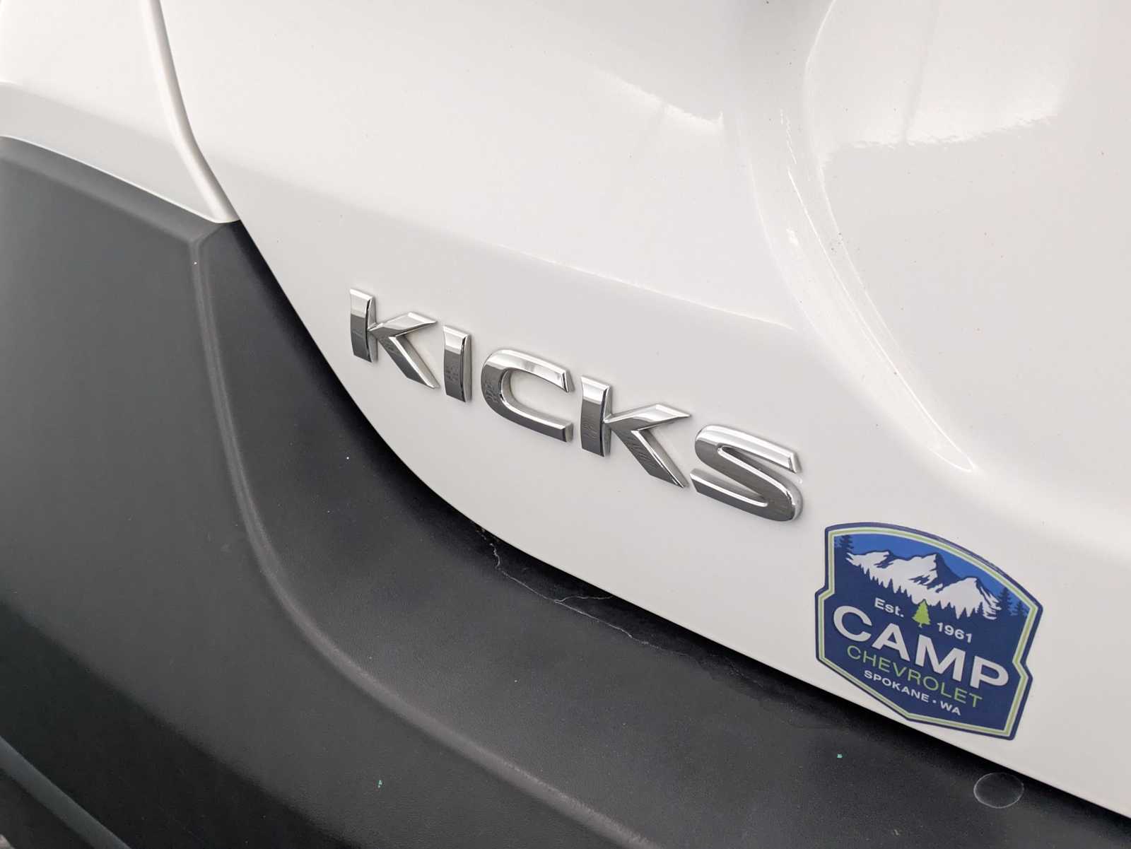 Thumbnail: 2018 Nissan Kicks - 12