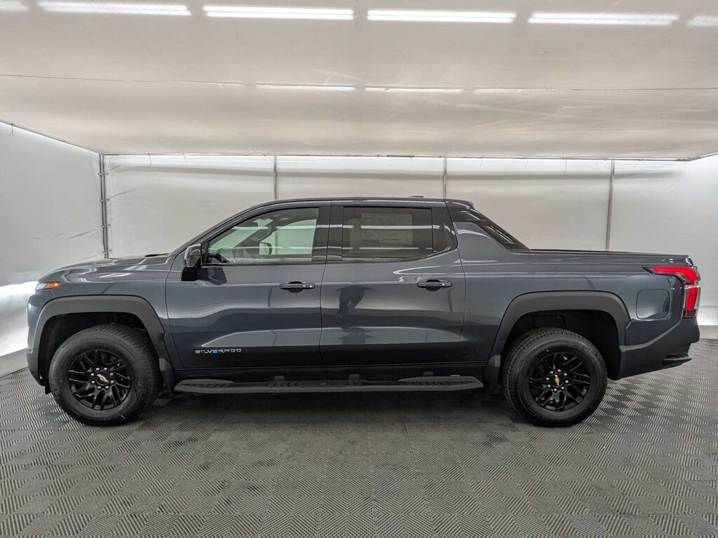 New 2026 Chevrolet Silverado EV LT w/3LT Truck Crew Cab