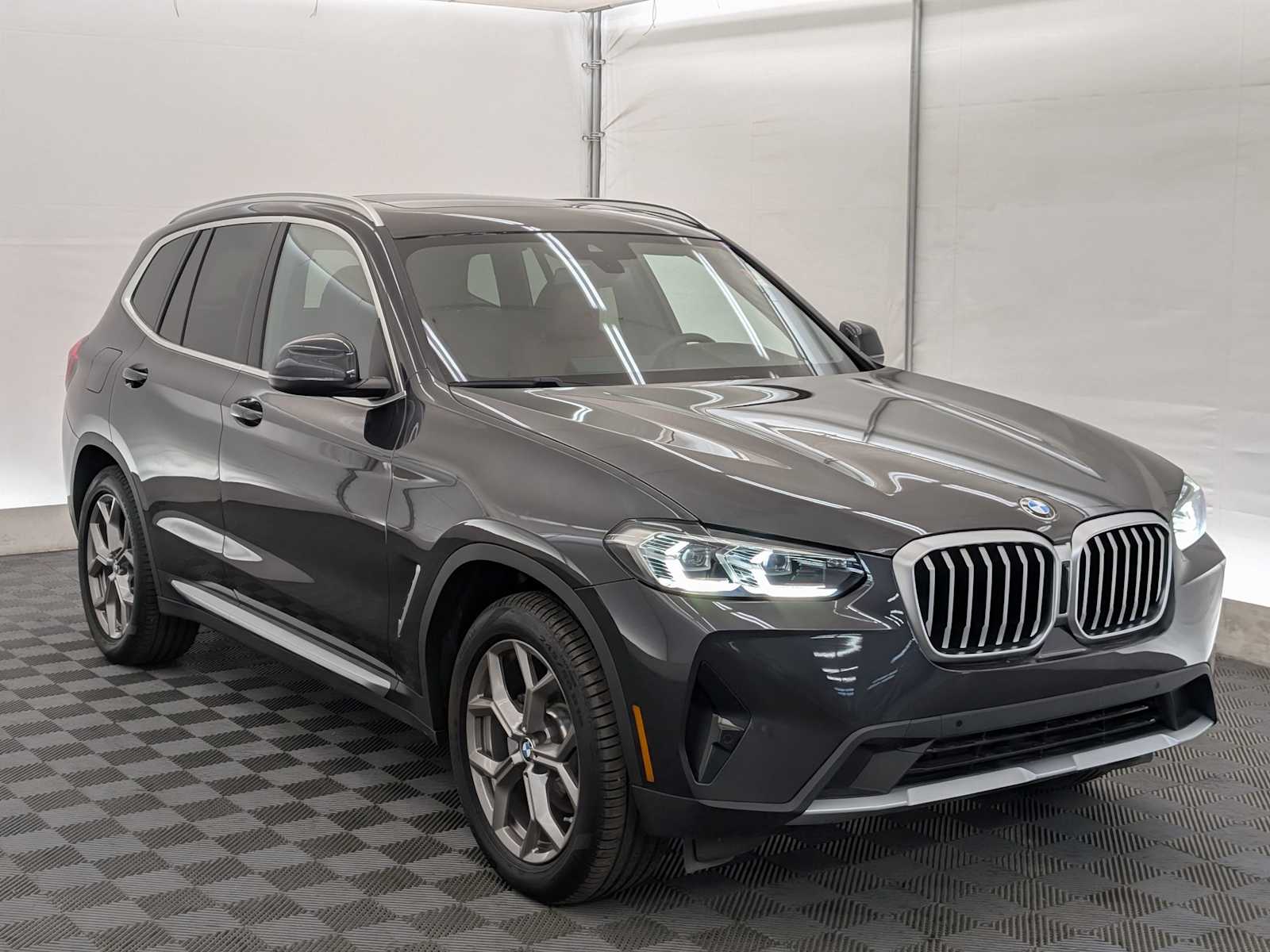 Thumbnail: 2024 BMW X3 - 8