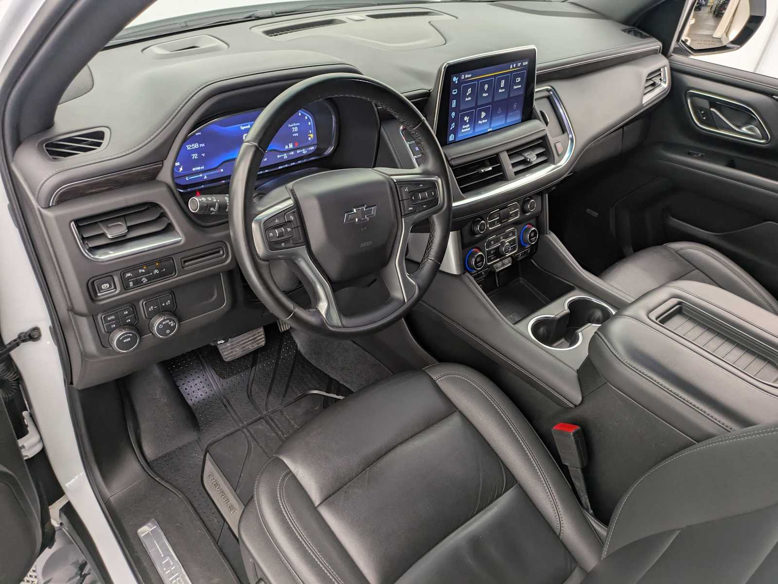 Thumbnail: 2024 Chevrolet Suburban - 2