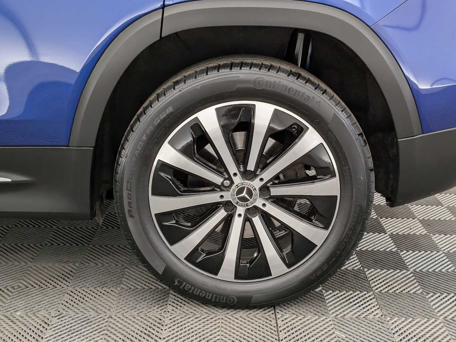 Thumbnail: 2021 Mercedes-Benz GLB - 14