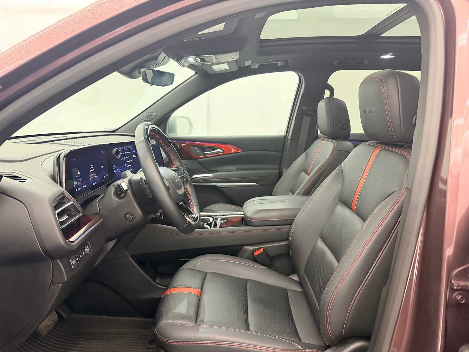 Thumbnail: 2024 Chevrolet Traverse - 17