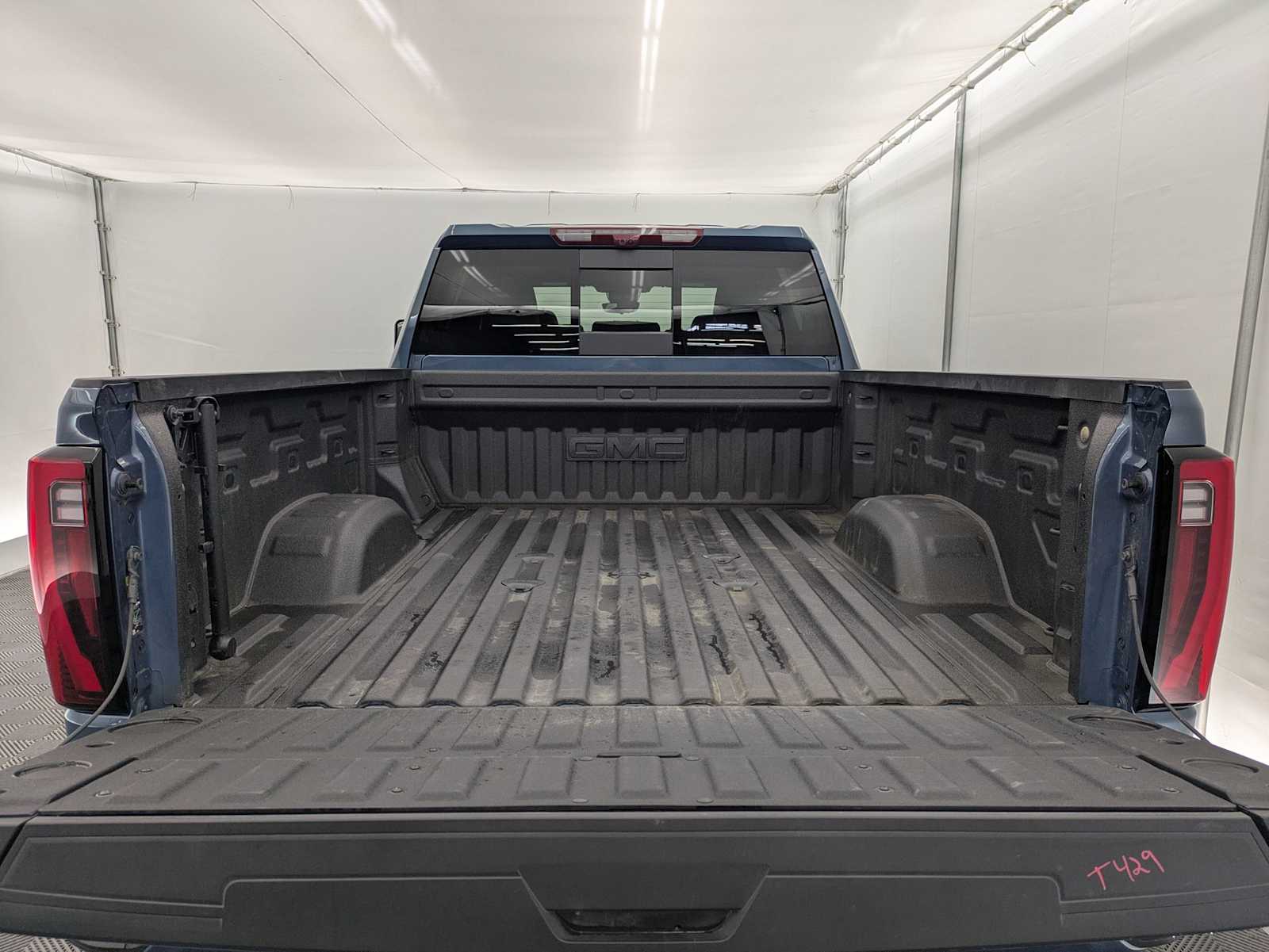 Thumbnail: 2025 GMC Sierra 2500 - 35