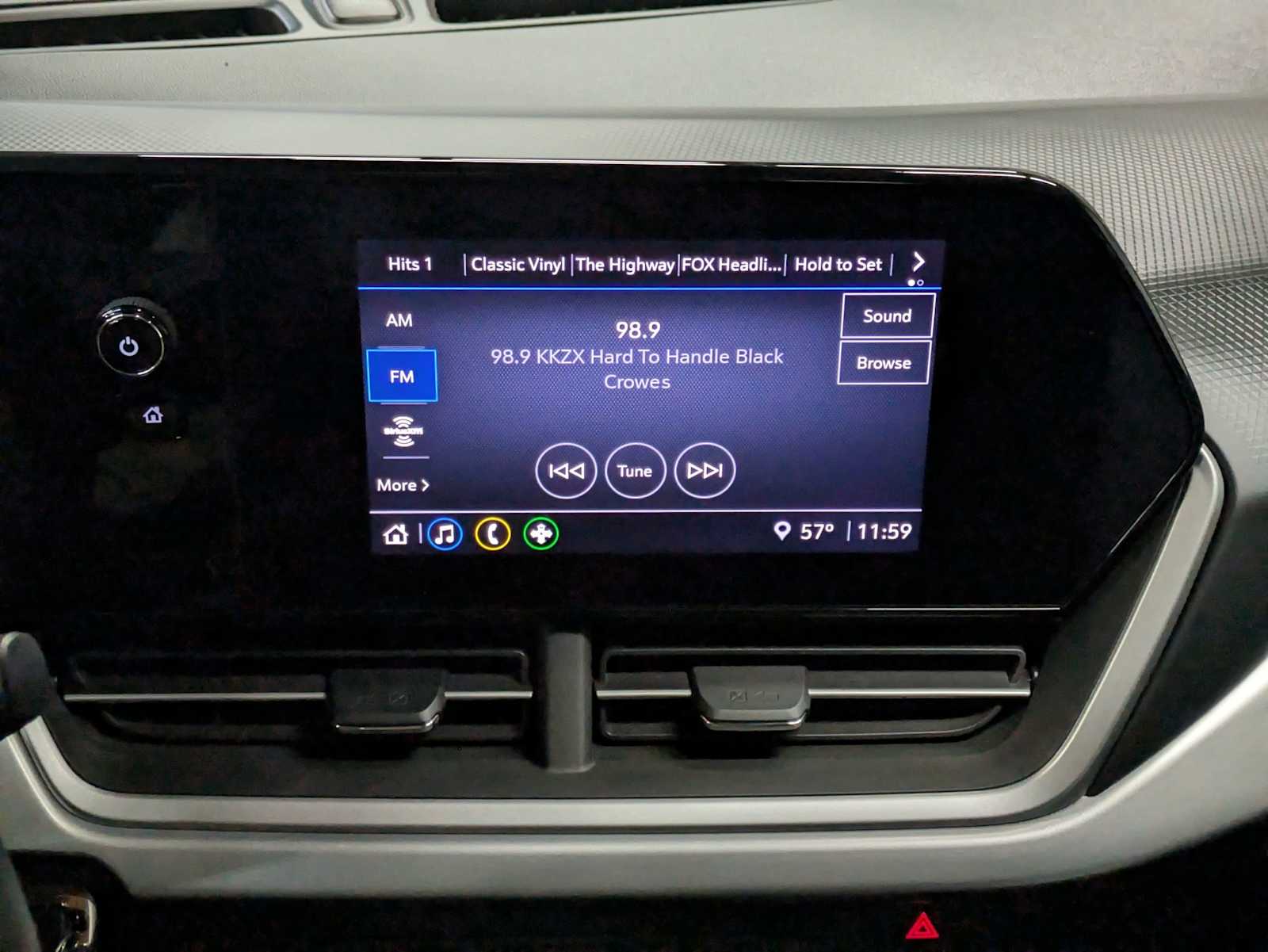 Thumbnail: 2025 Chevrolet Trax - 27