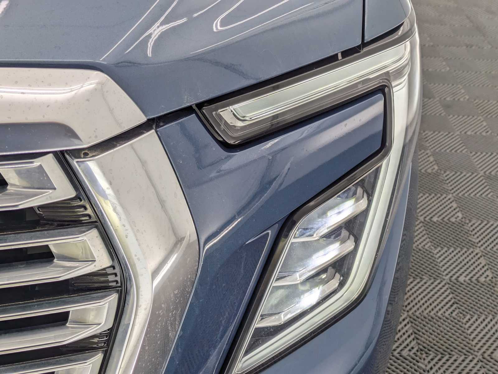 Thumbnail: 2025 GMC Yukon XL - 10