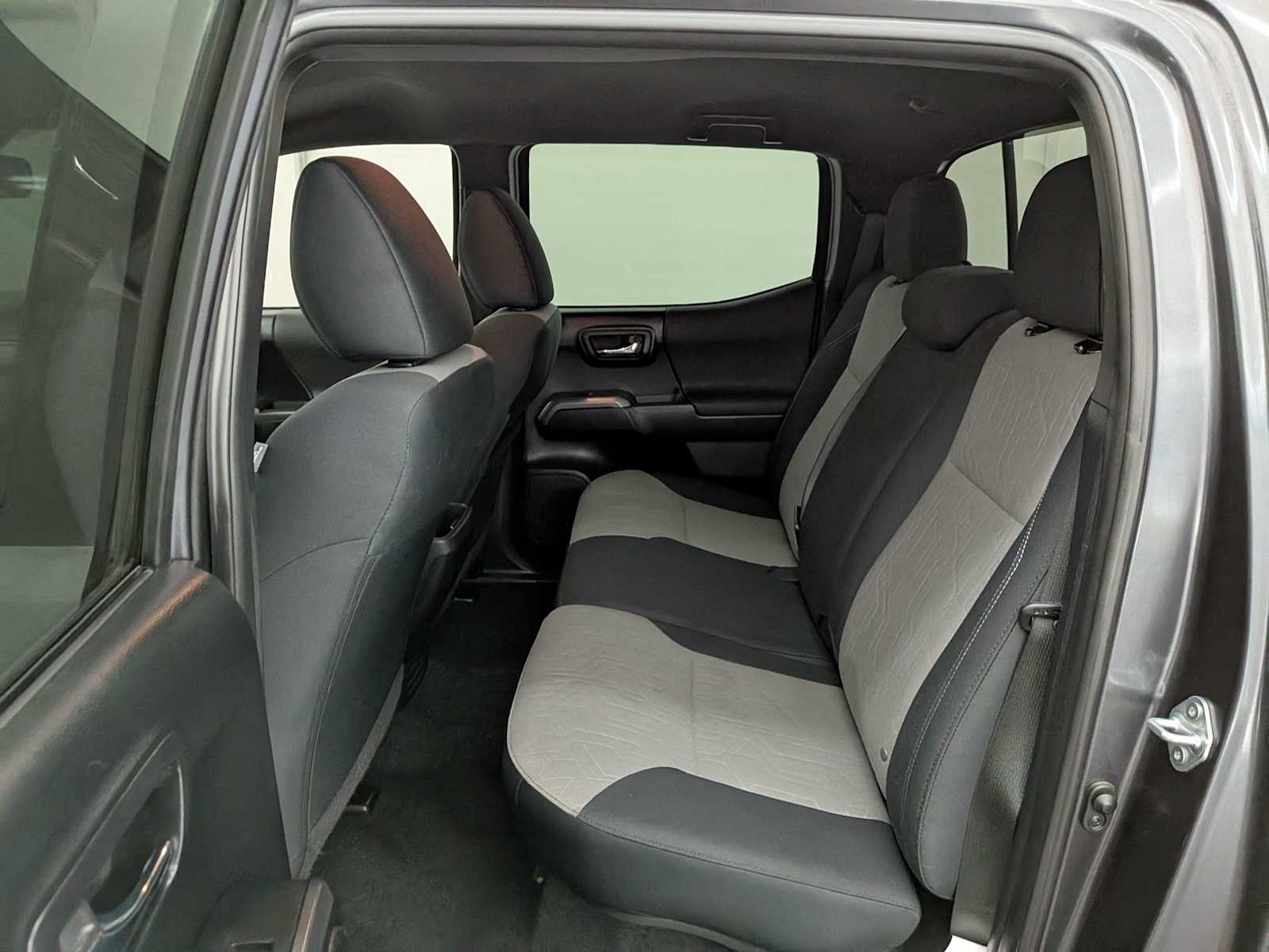 Thumbnail: 2021 Toyota Tacoma - 22