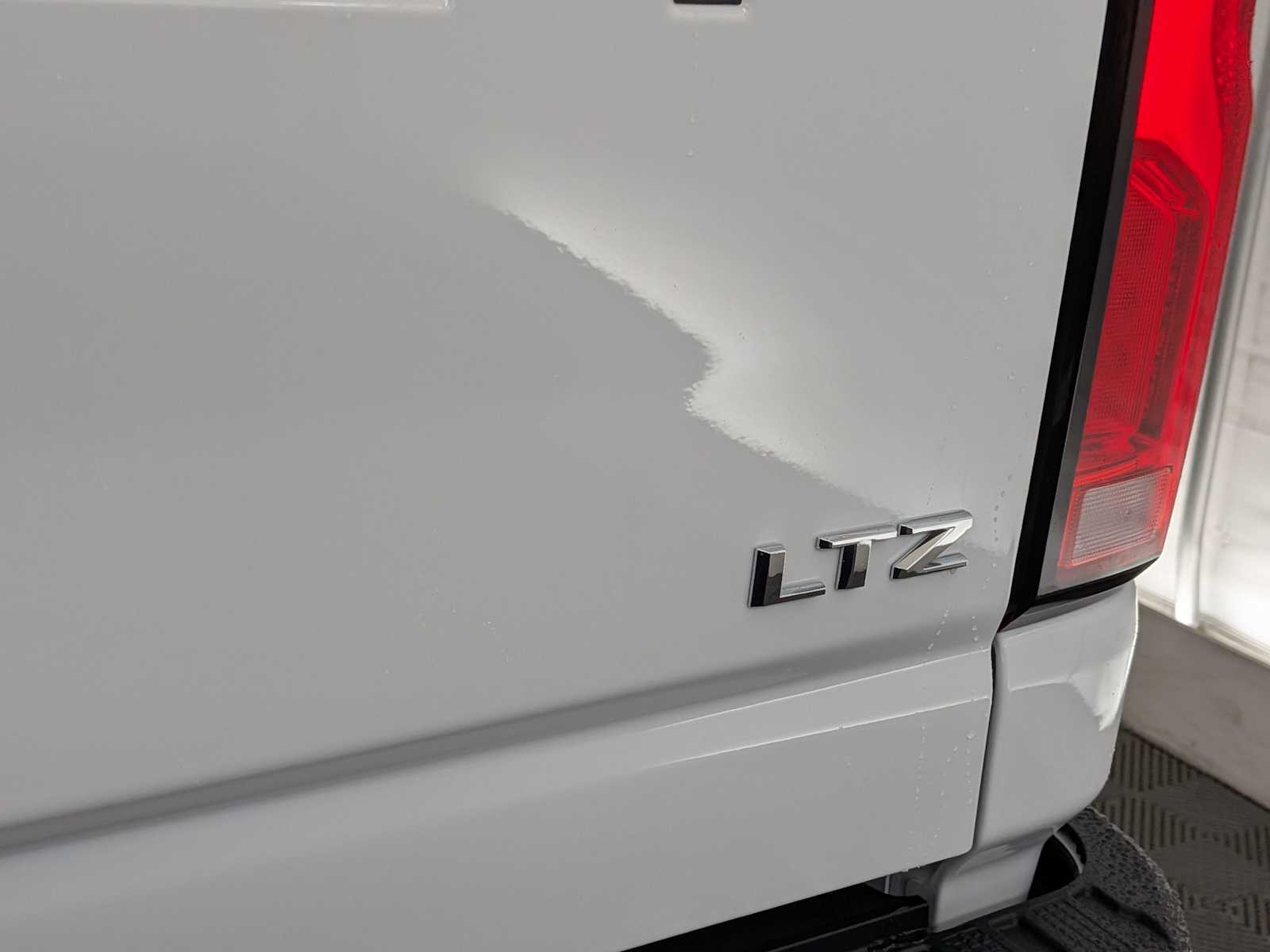 Thumbnail: 2026 Chevrolet Silverado 2500 - 17