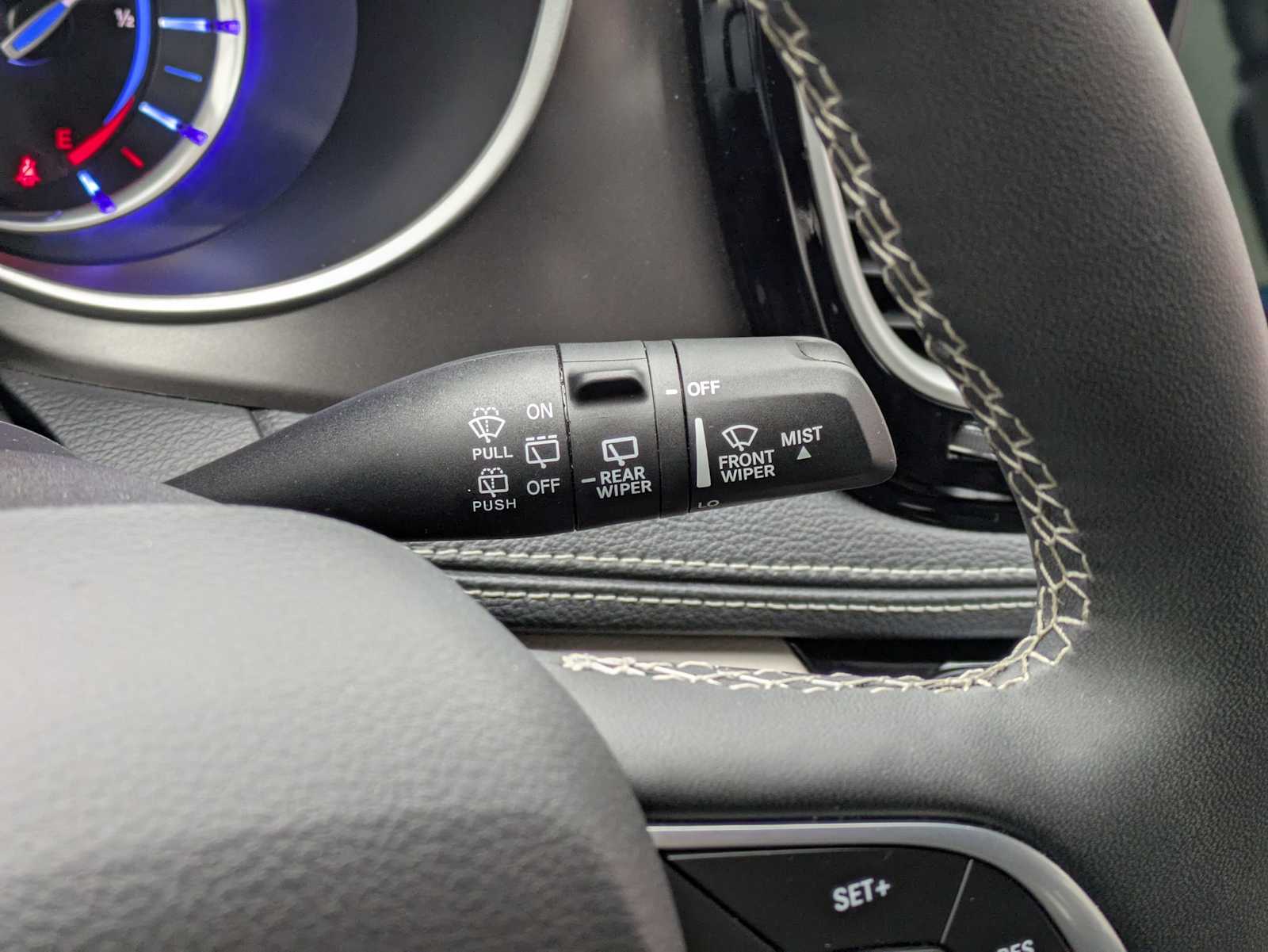 Thumbnail: 2024 Chrysler Pacifica - 26